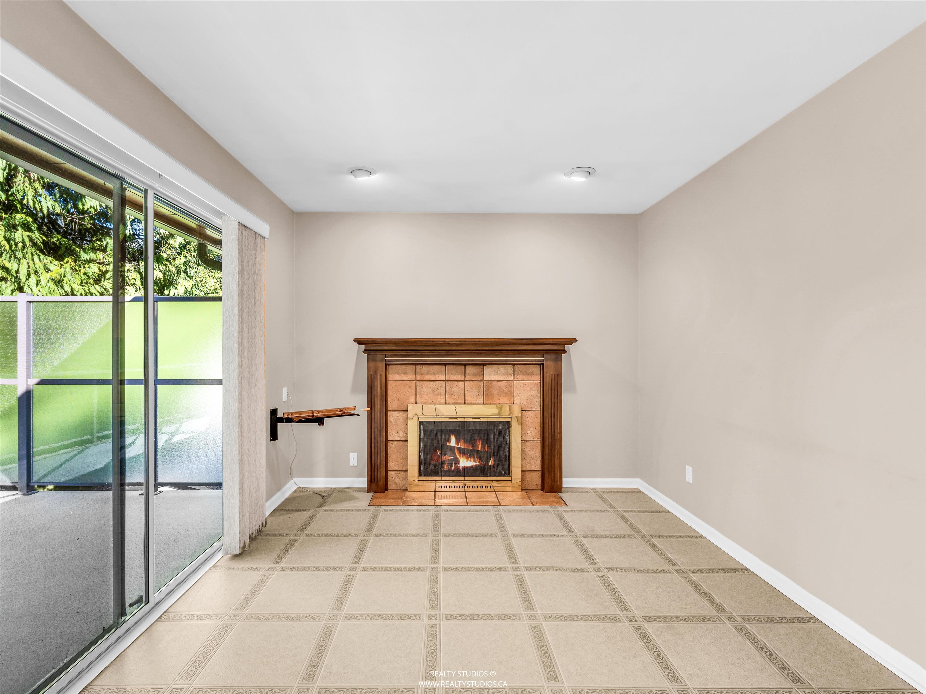 1110 LODGE ROAD