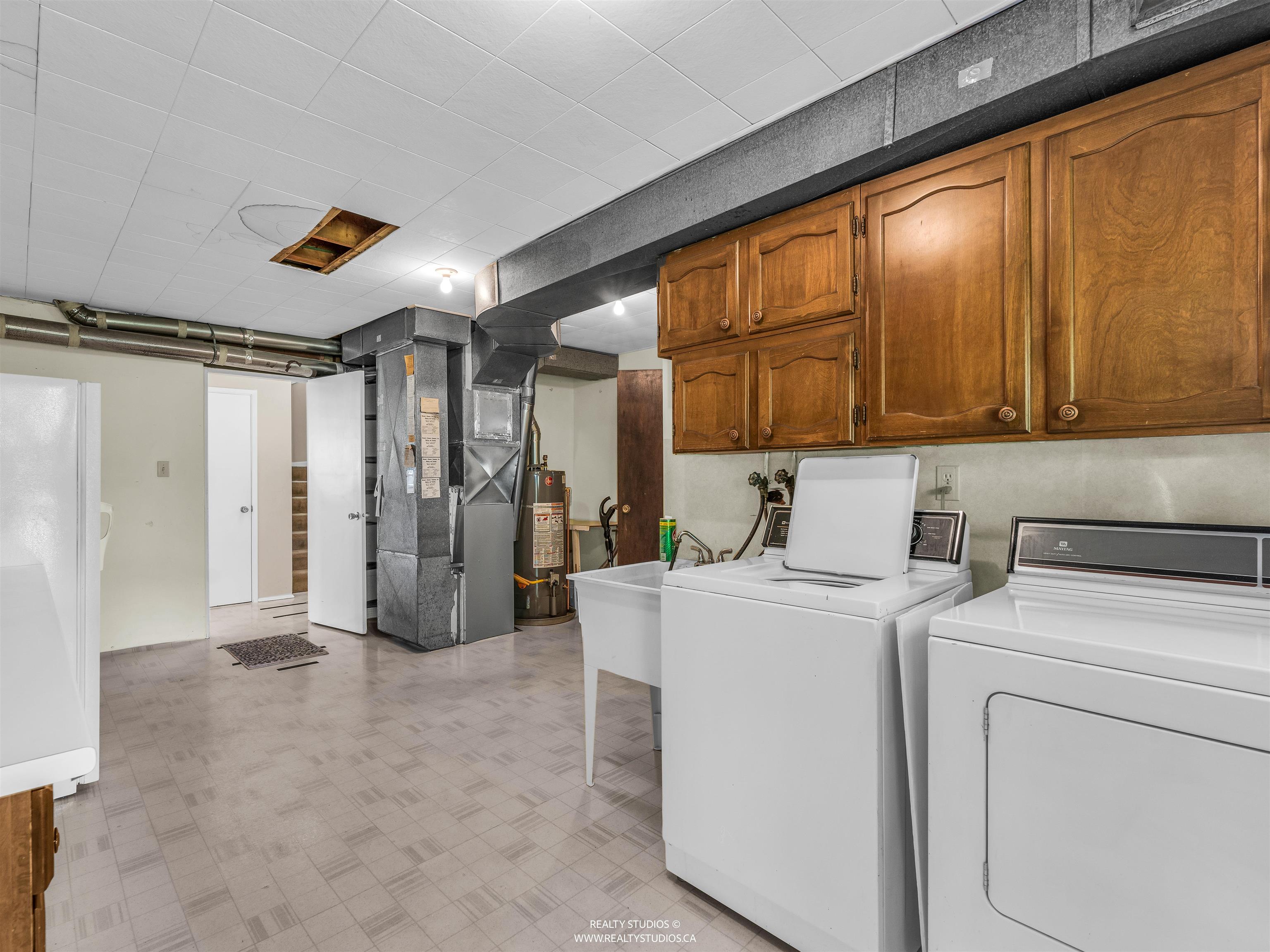 1110 LODGE ROAD
