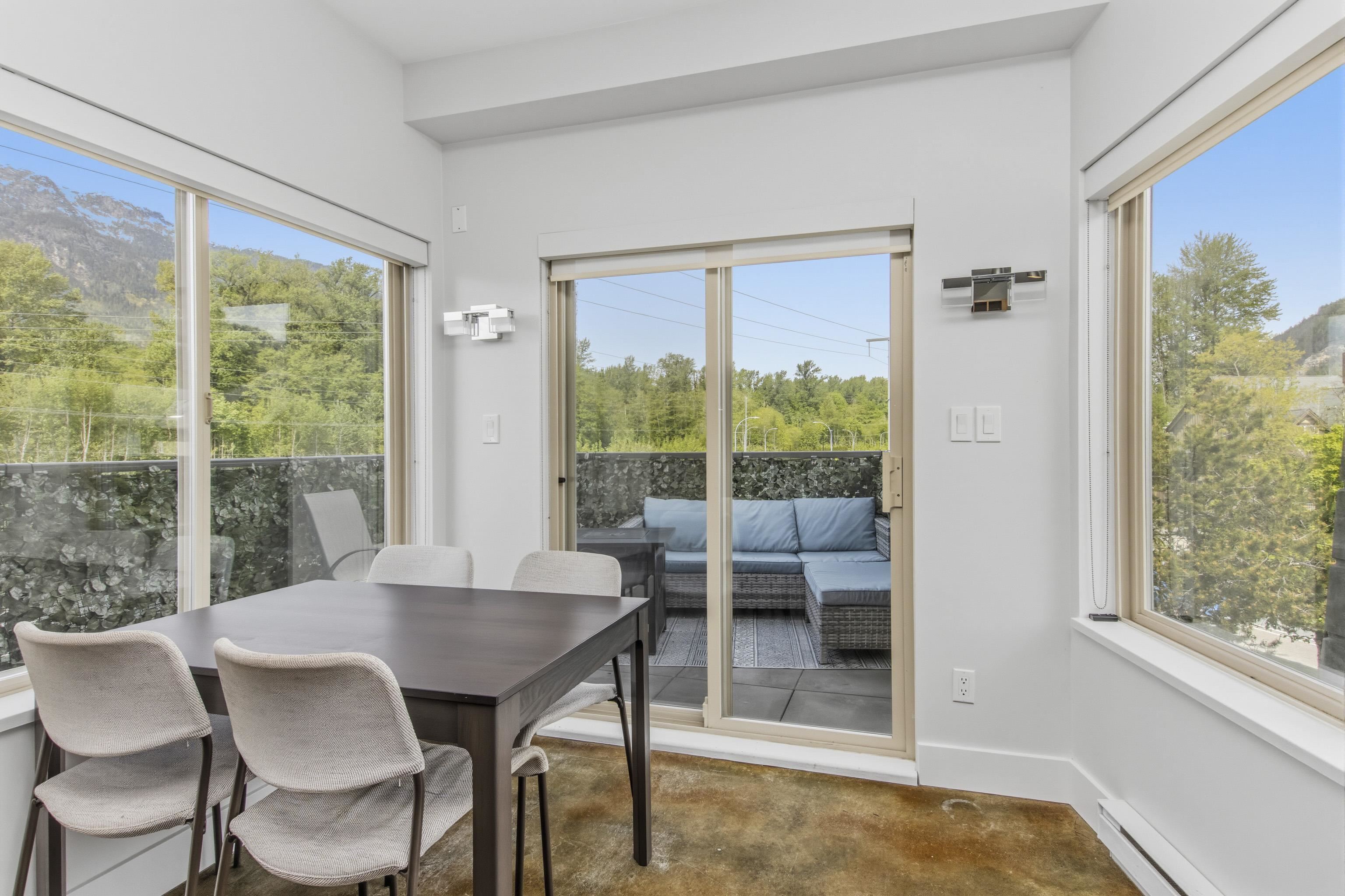 2 40775 TANTALUS ROAD