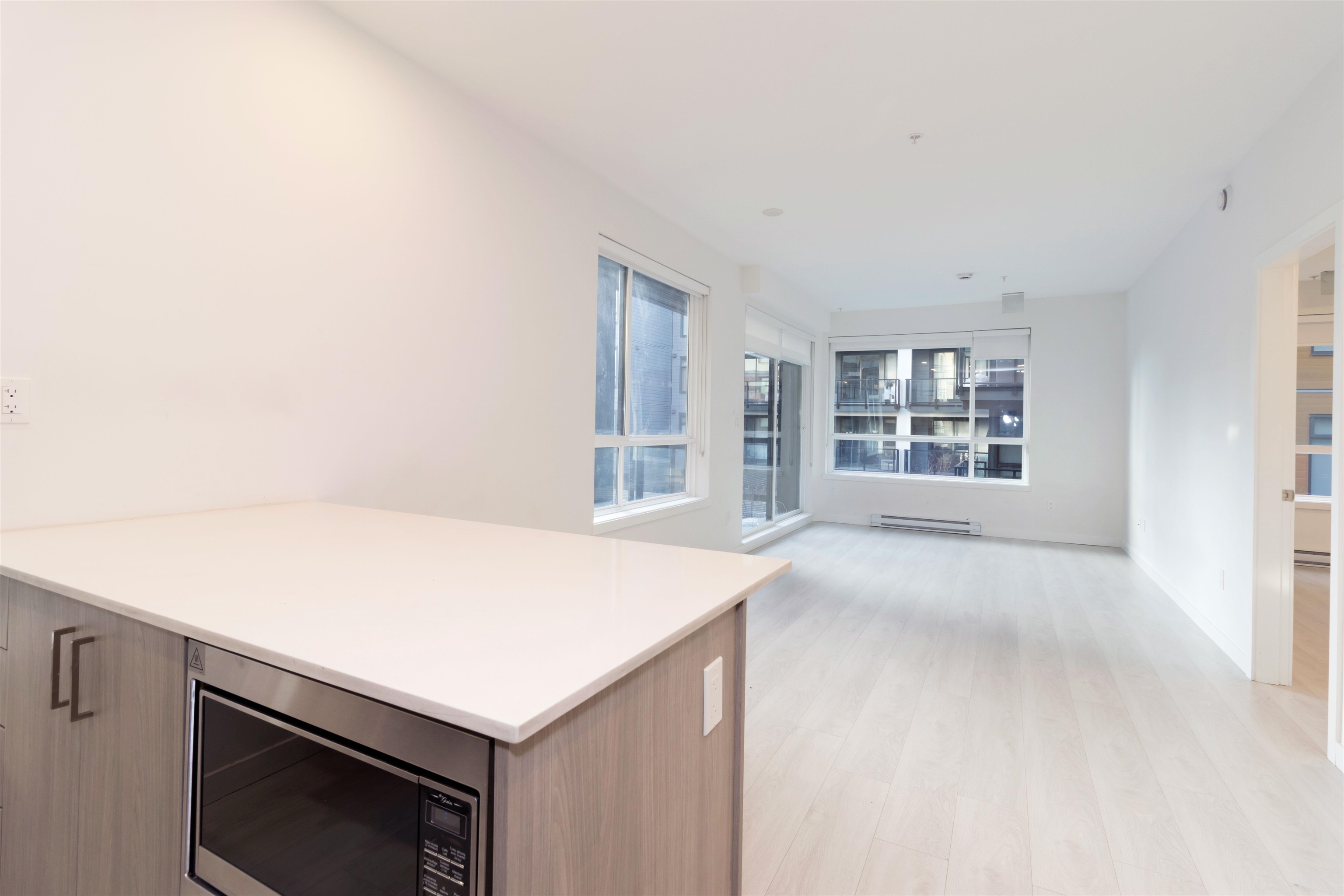 201 13838 108 AVENUE
