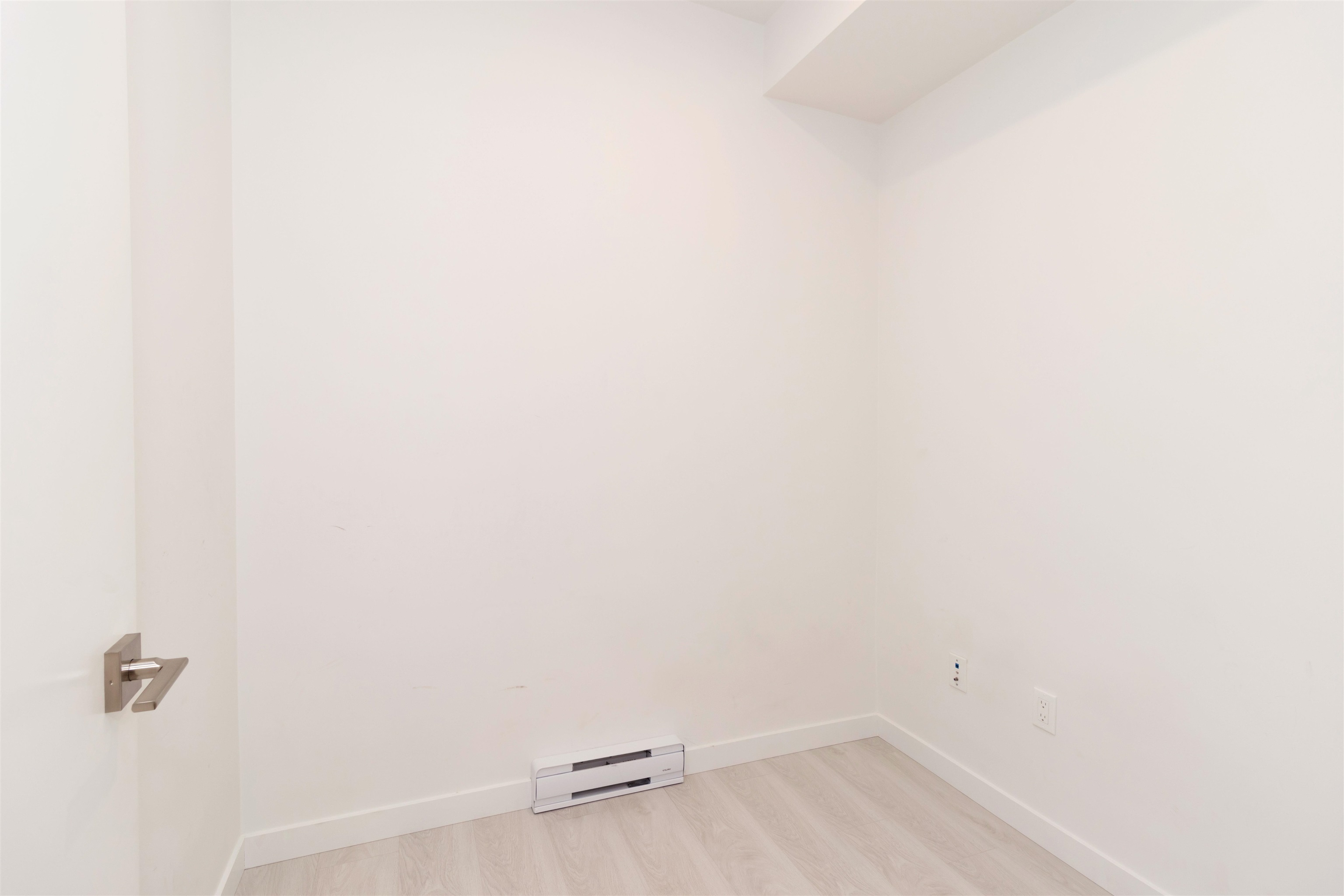 201 13838 108 AVENUE