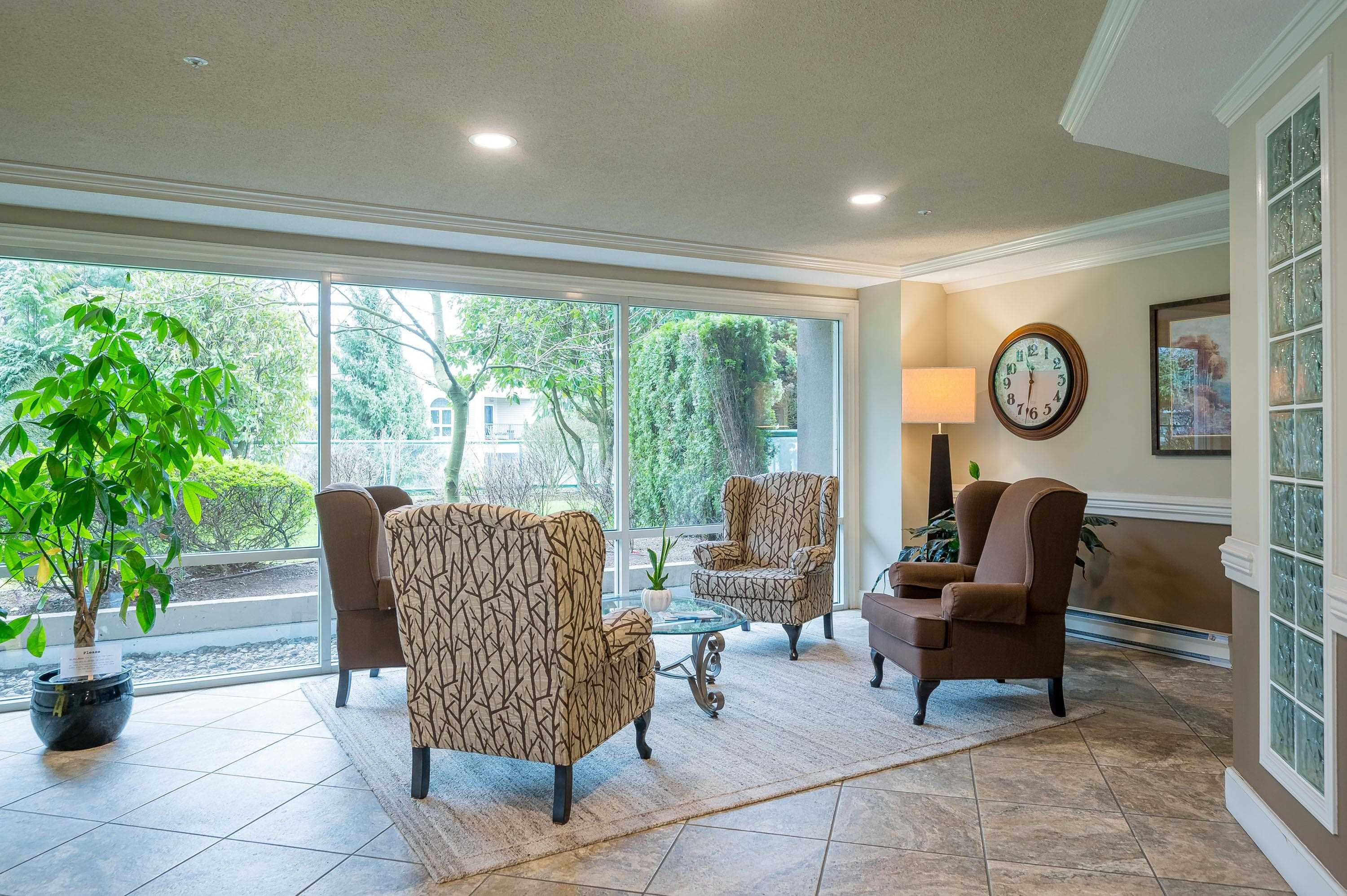 102 3170 GLADWIN ROAD