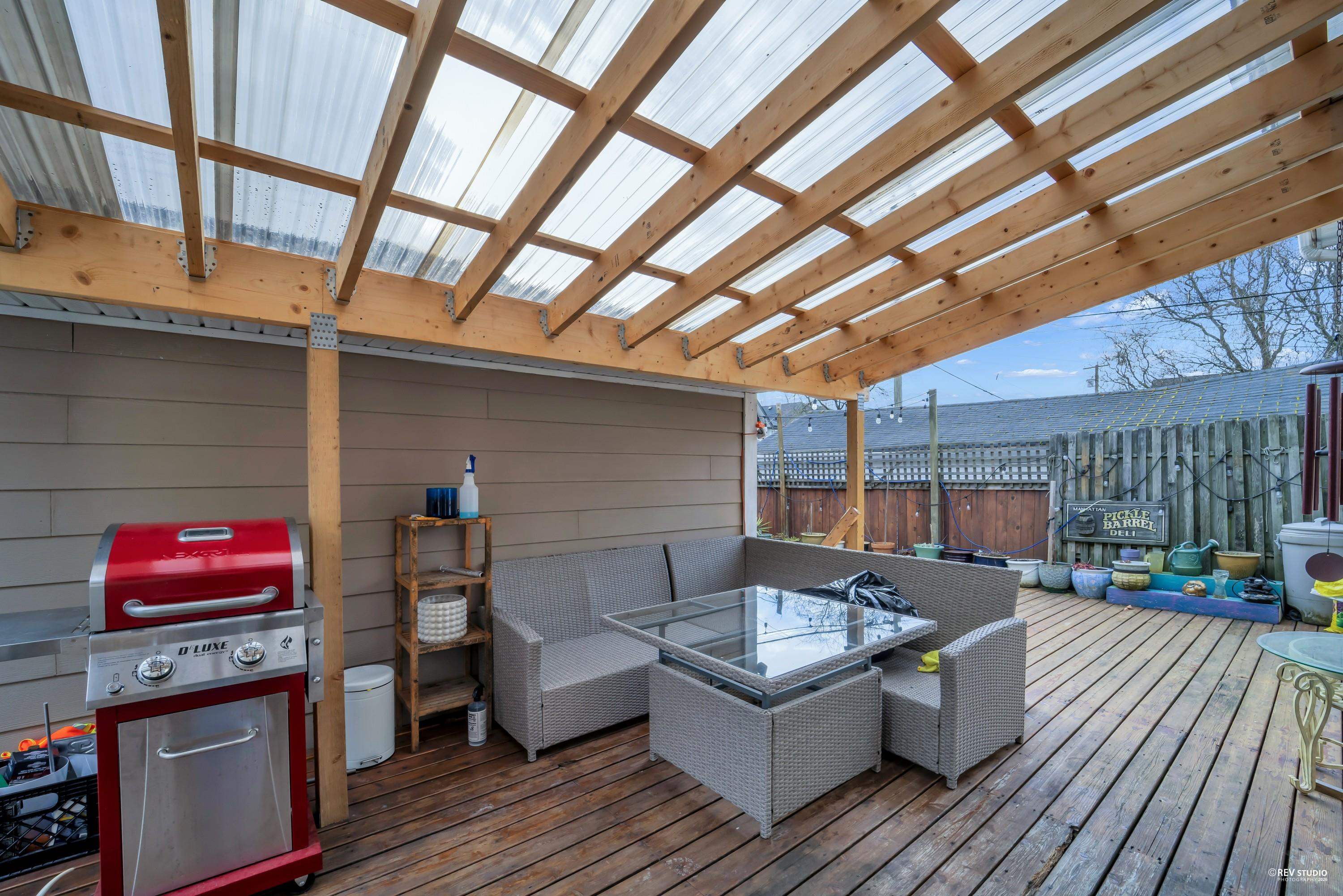 2240 DOUGLAS CRESCENT