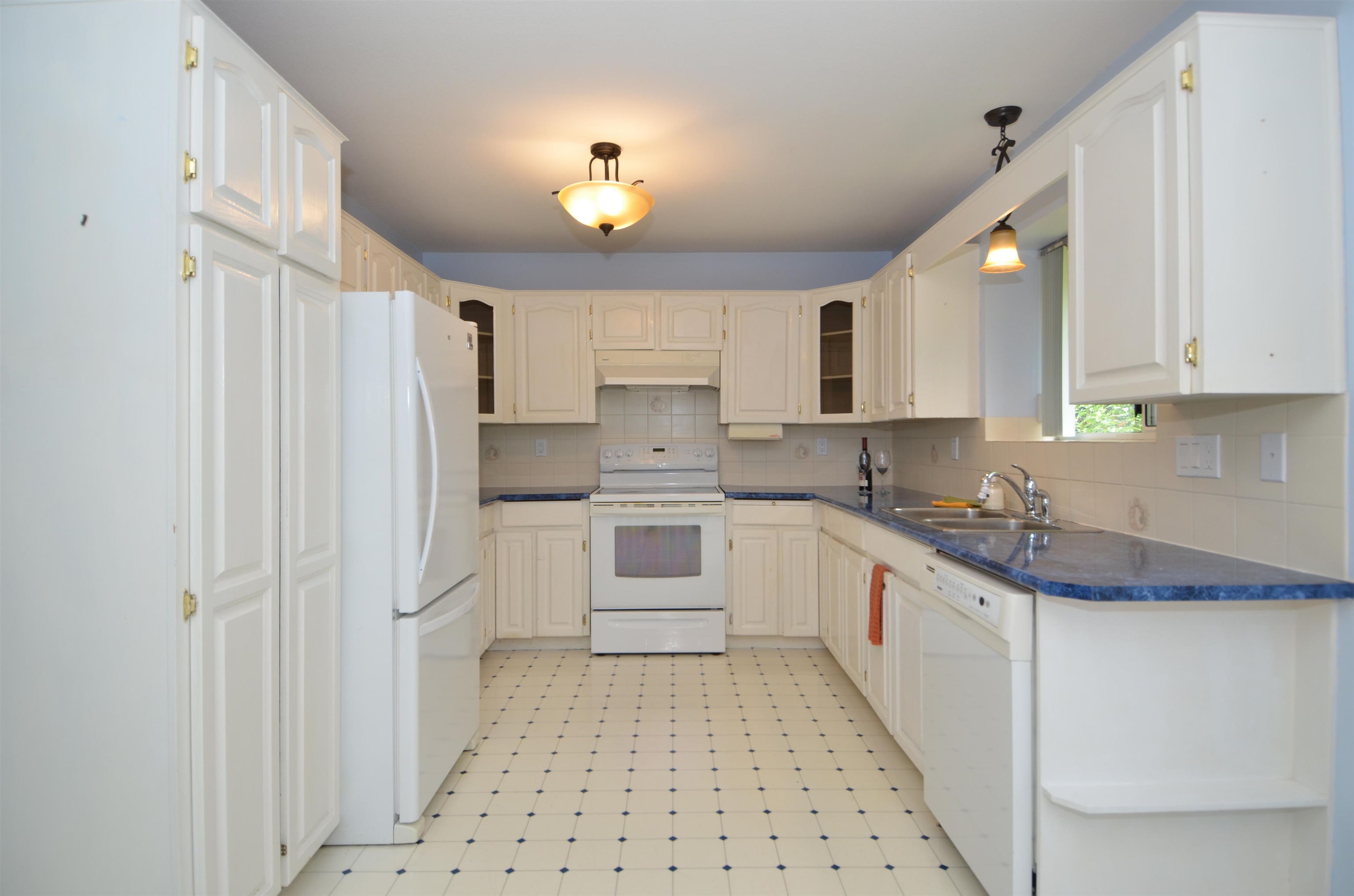 8986 WATSON COURT