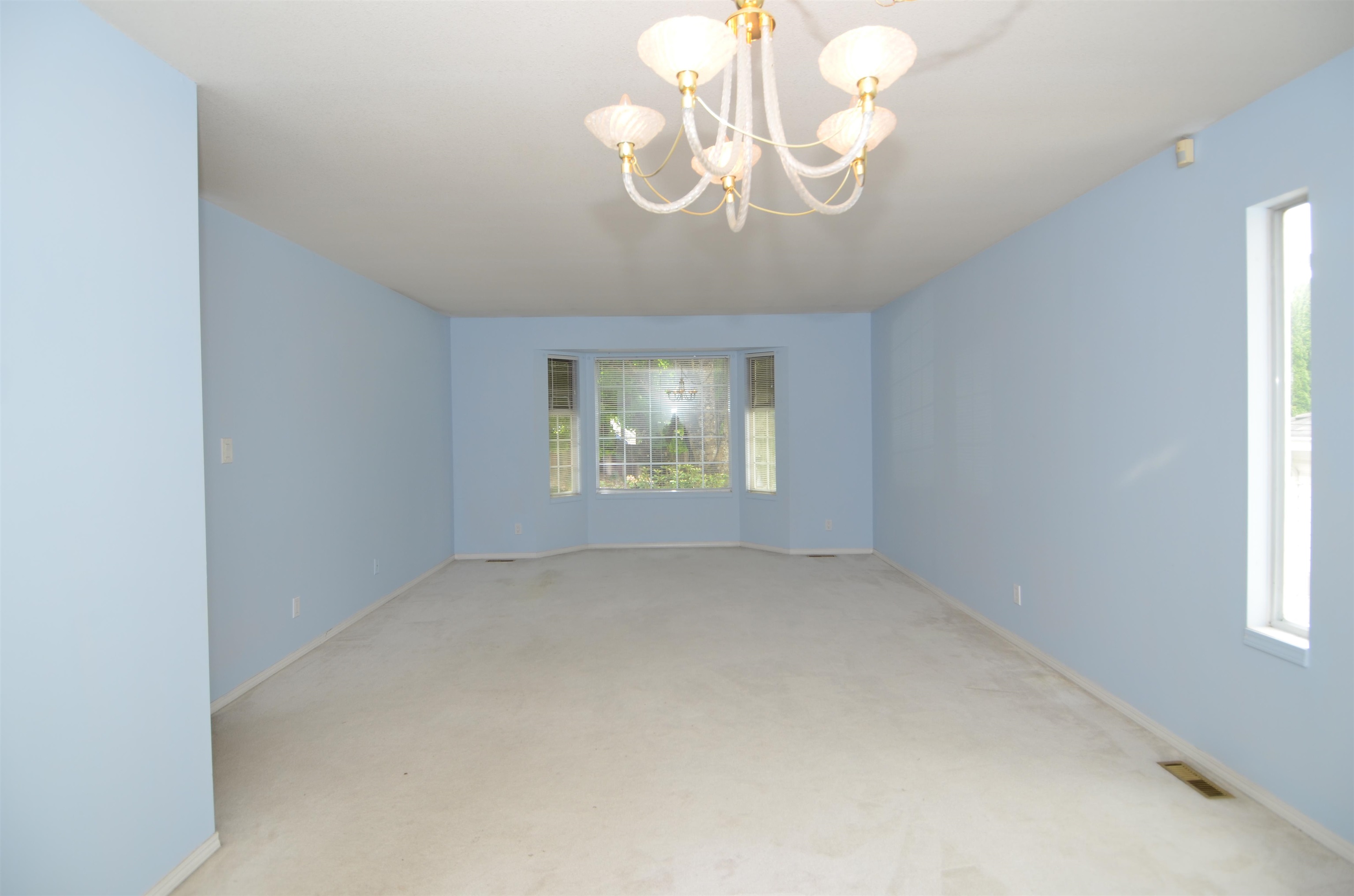 8986 WATSON COURT