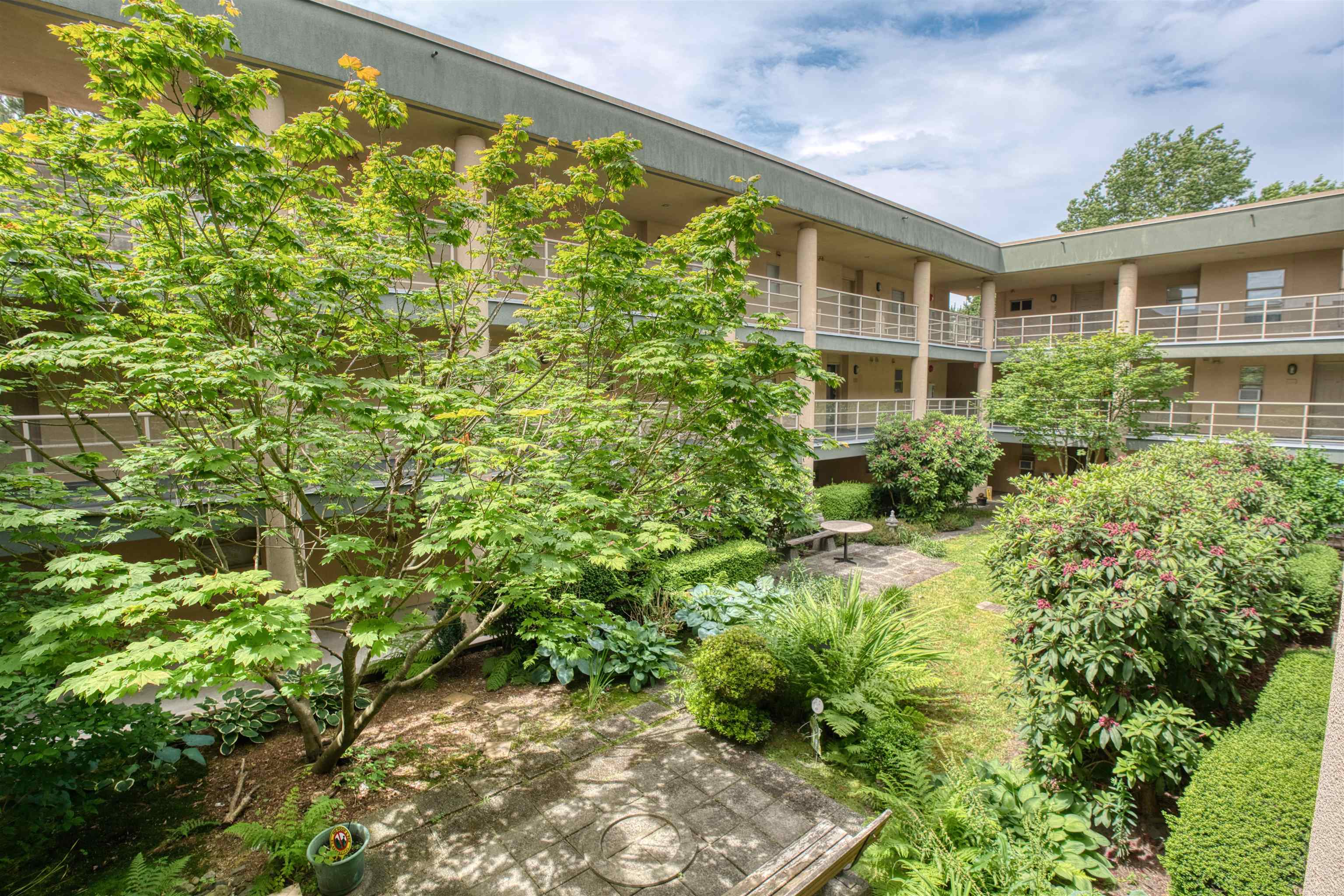 206 22277 122 AVENUE