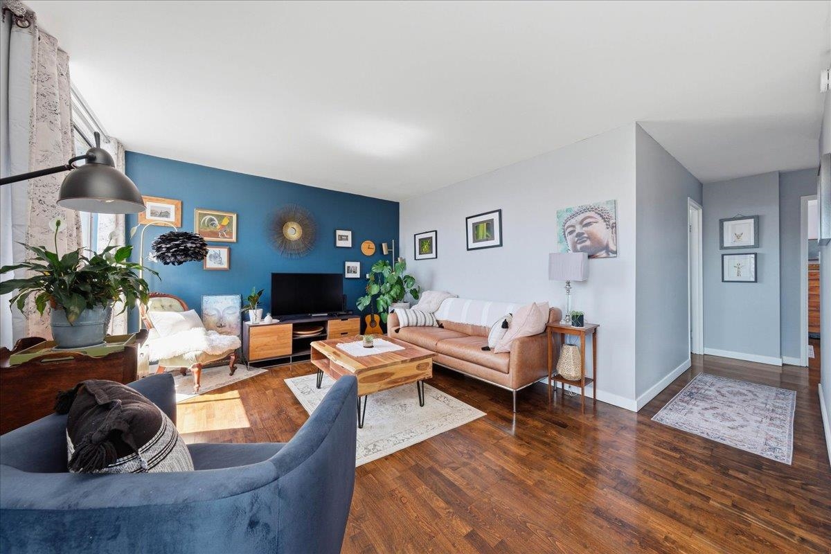 1503 1816 HARO STREET