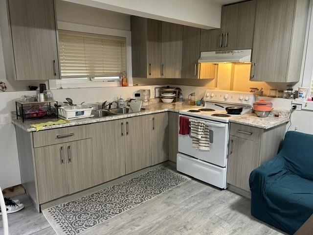 15077 86B AVENUE