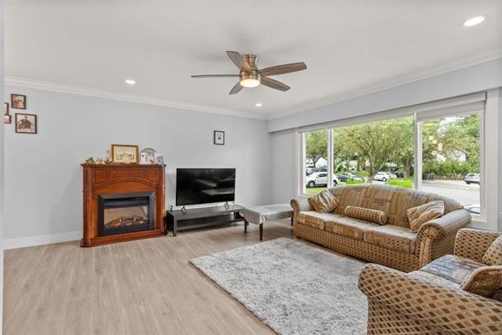 15077 86B AVENUE