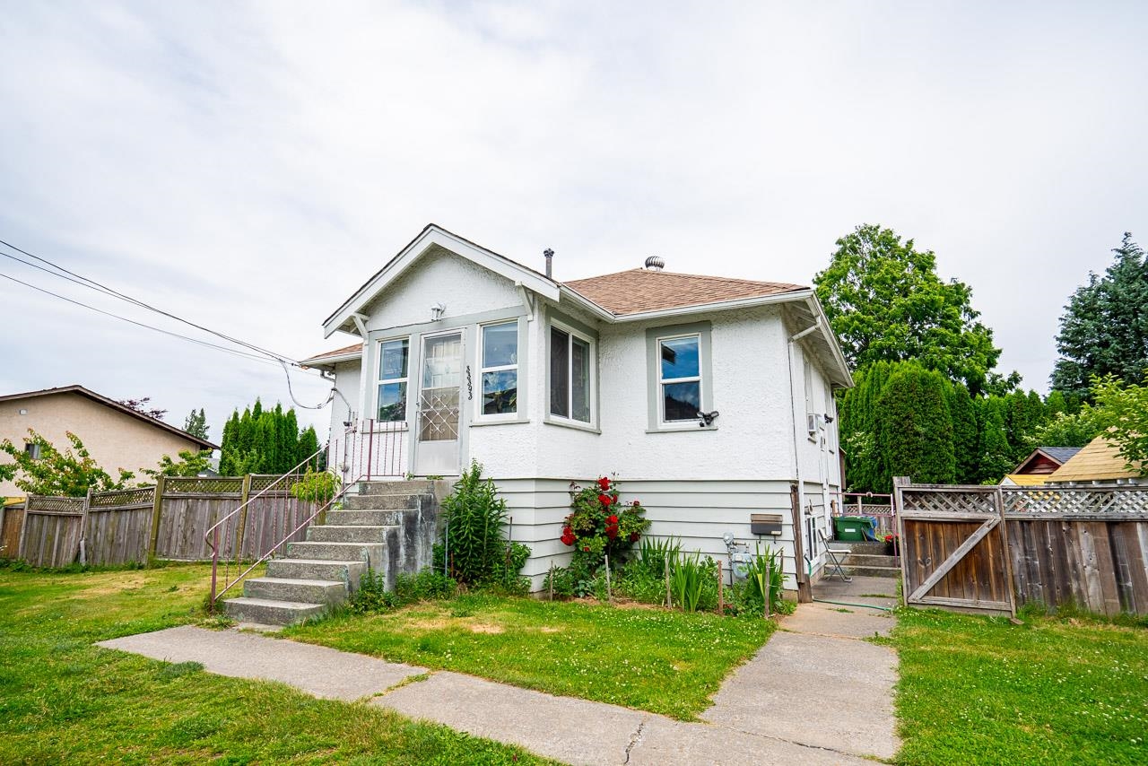 33393 GEORGE FERGUSON WAY