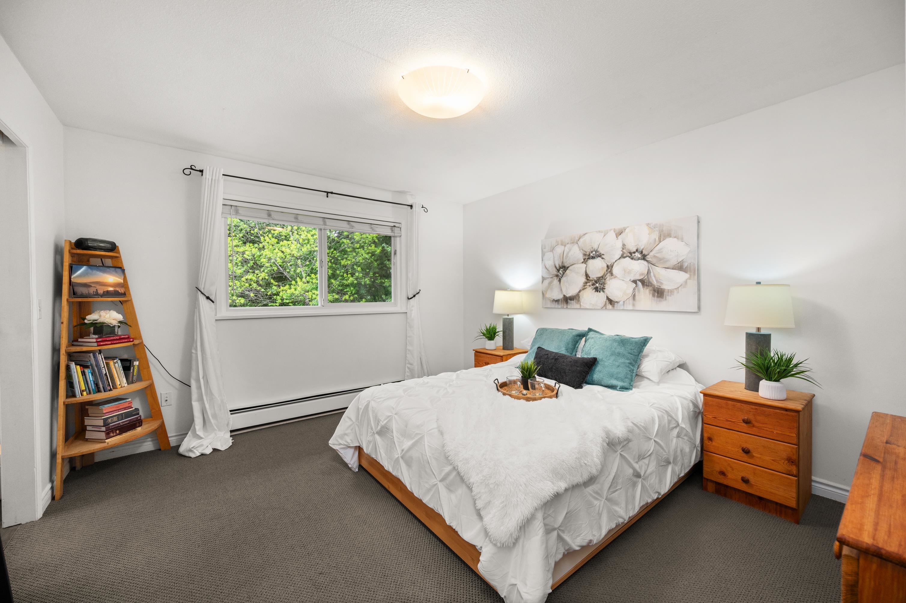 20533 TELEGRAPH TRAIL