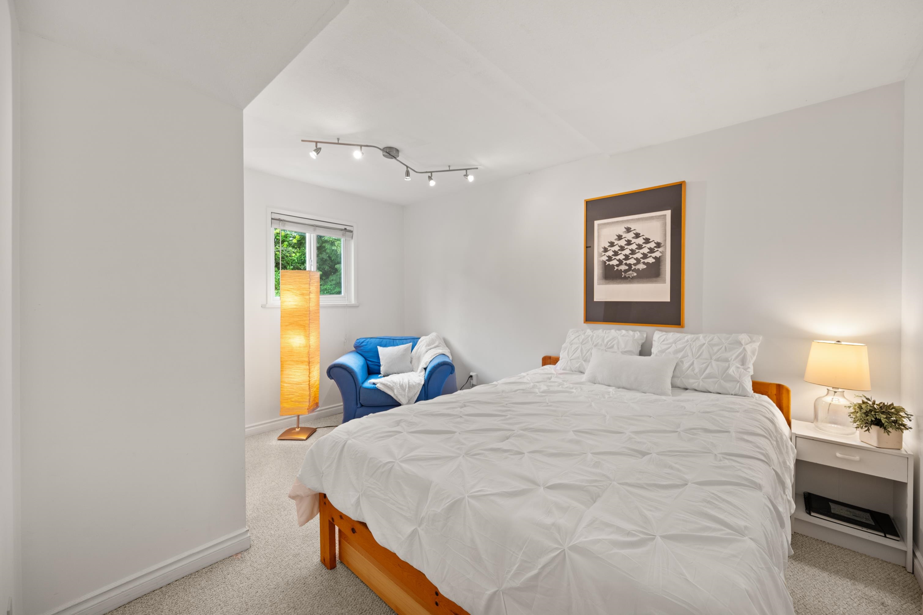 20533 TELEGRAPH TRAIL