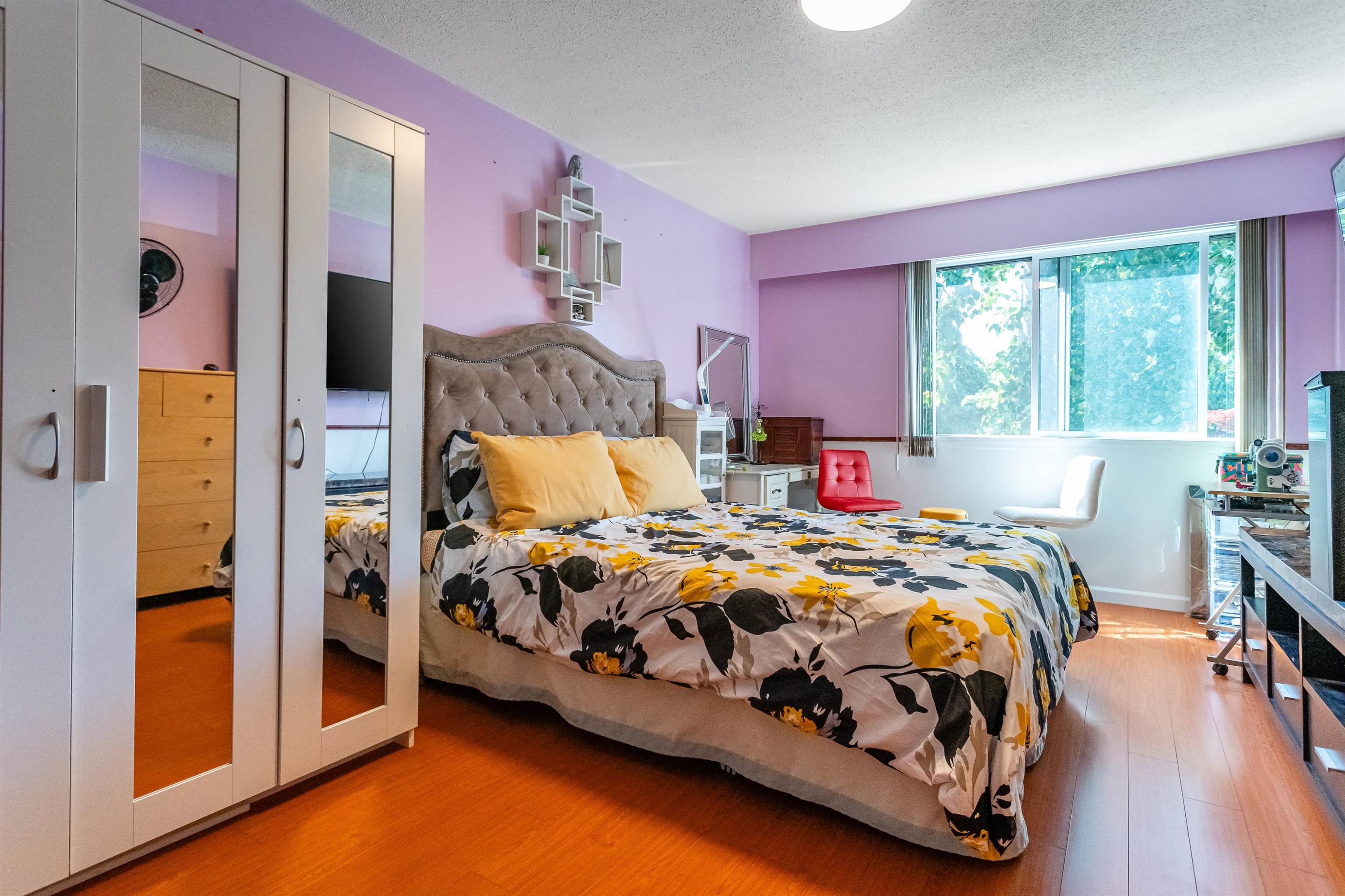 212 8020 RYAN ROAD