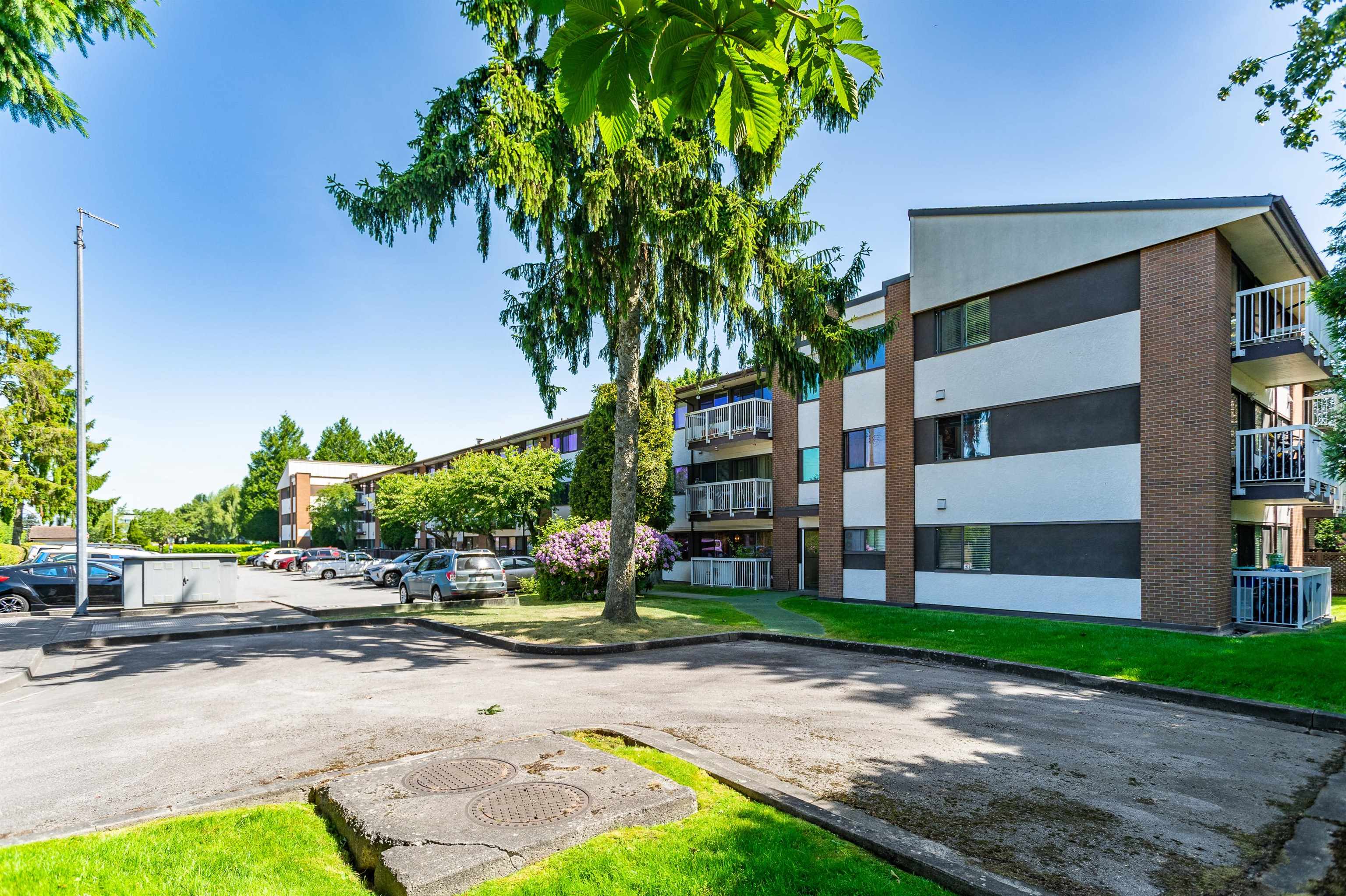212 8020 RYAN ROAD