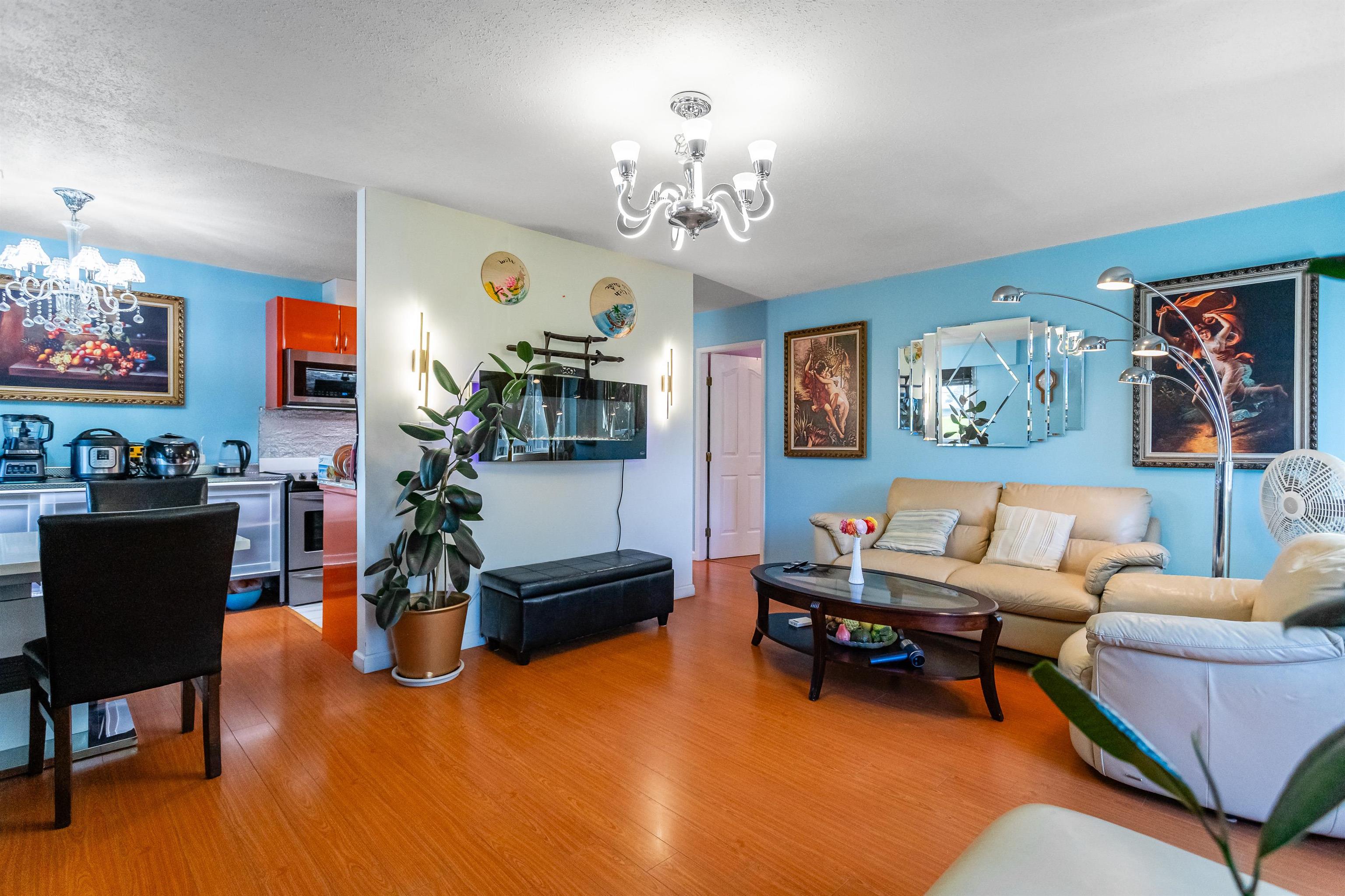 212 8020 RYAN ROAD