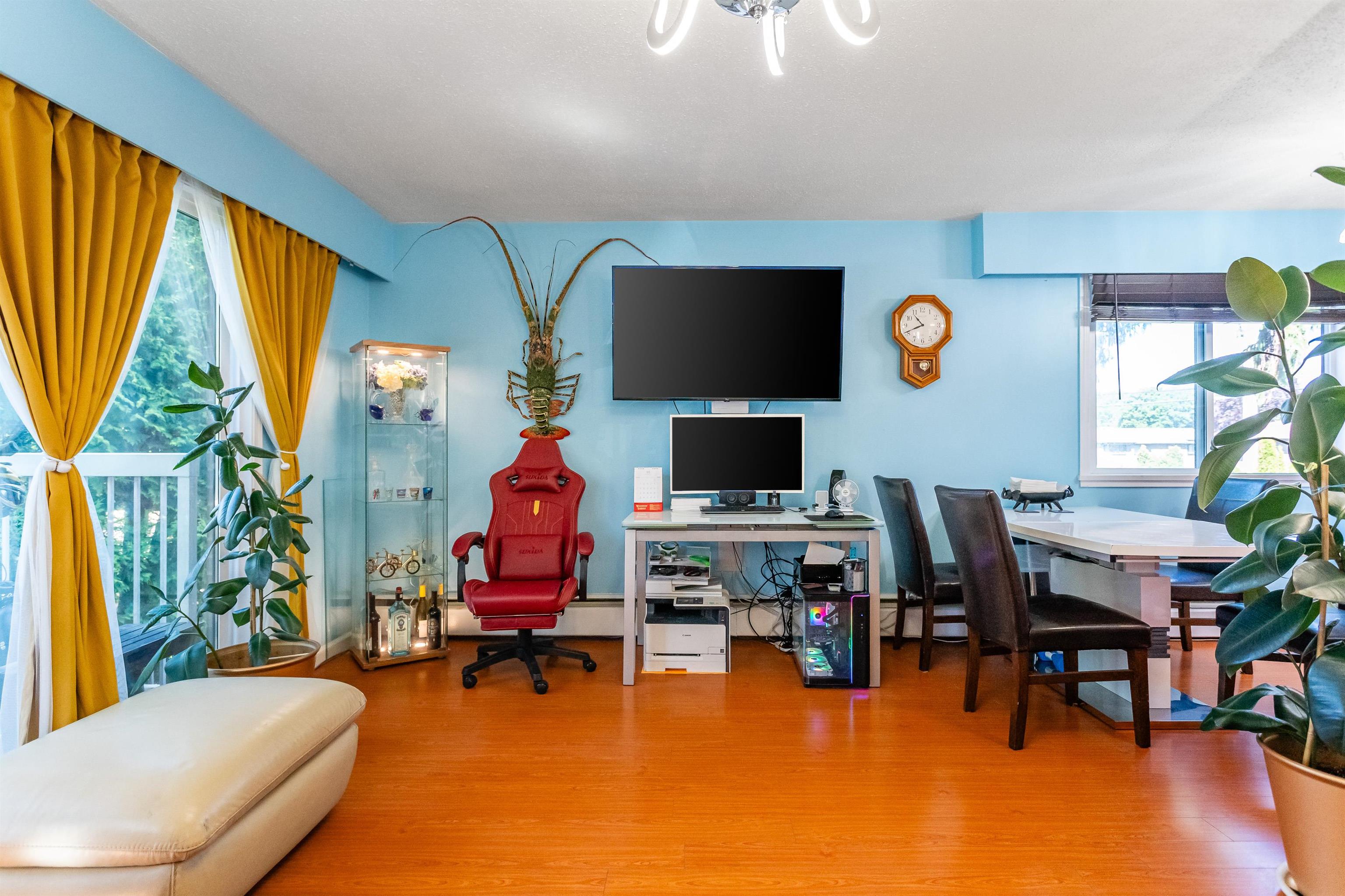 212 8020 RYAN ROAD