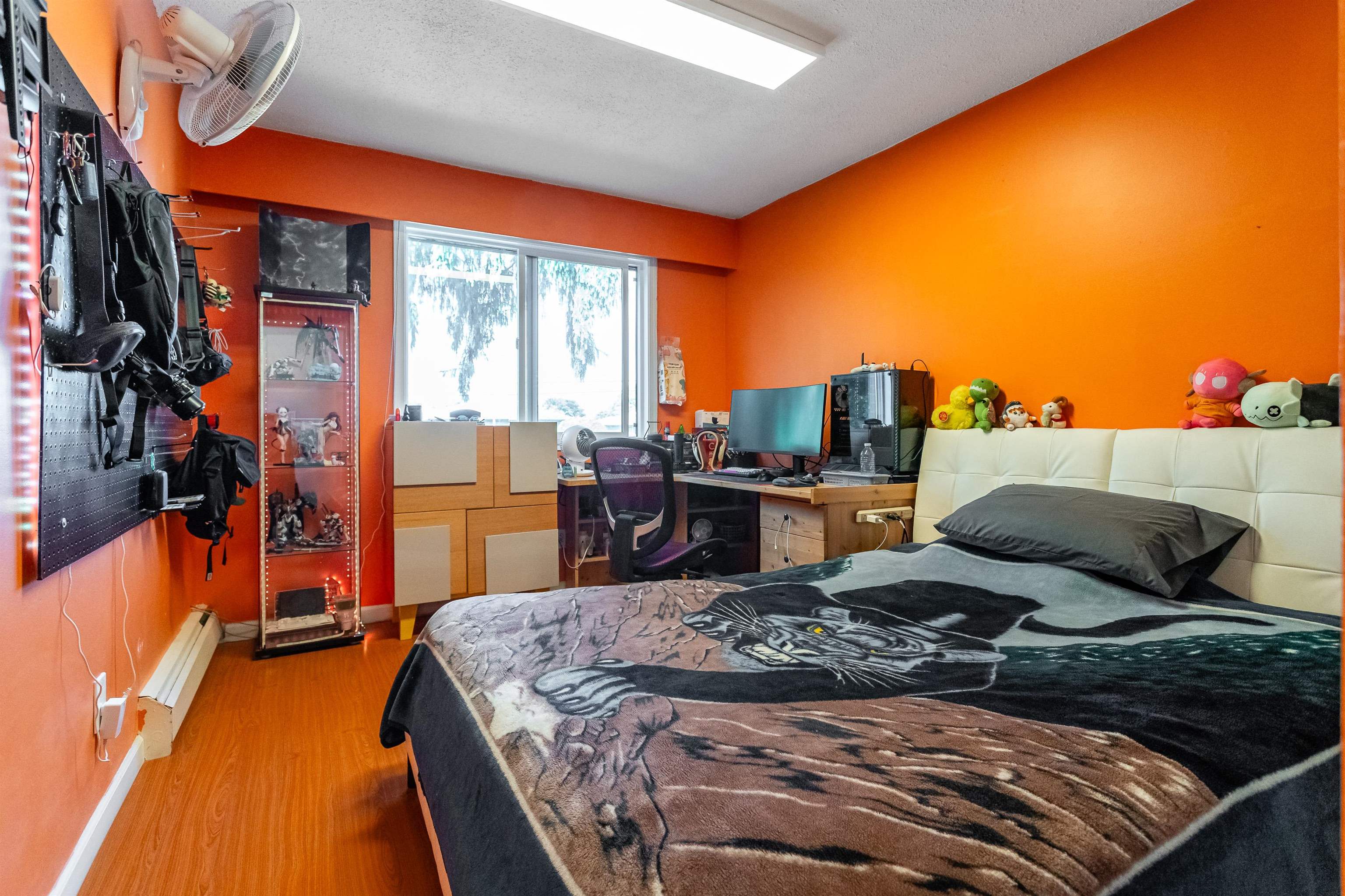 212 8020 RYAN ROAD