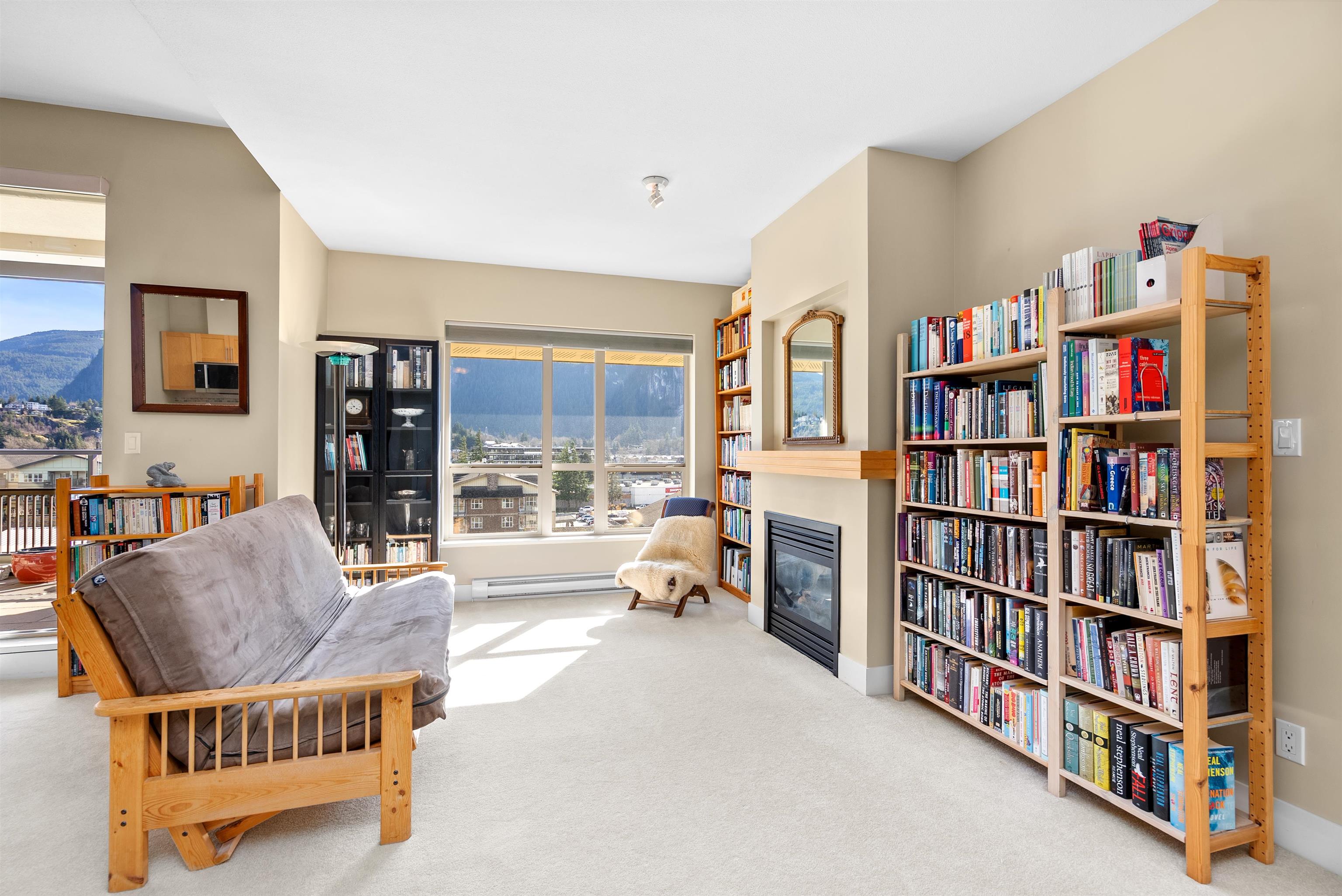 602 1211 VILLAGE GREEN WAY