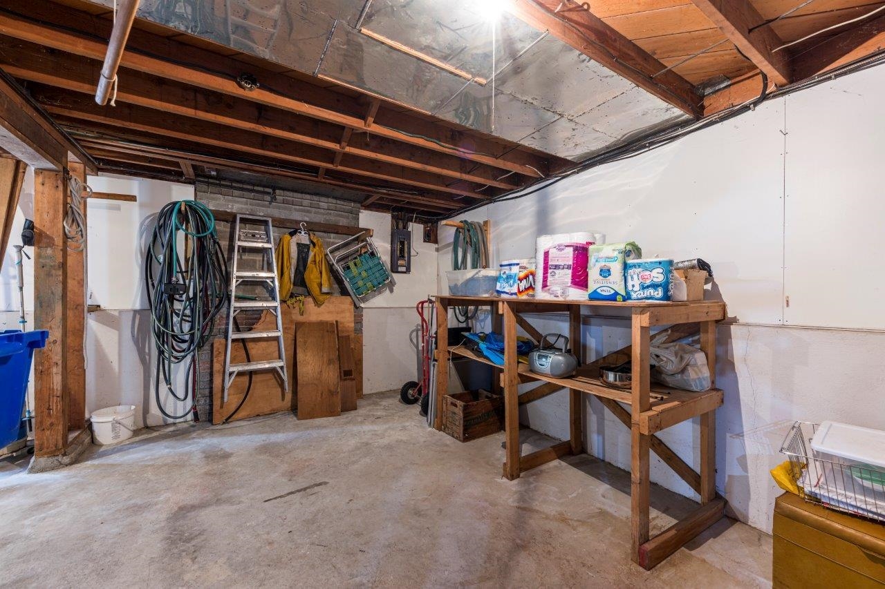 4241 GRETA STREET