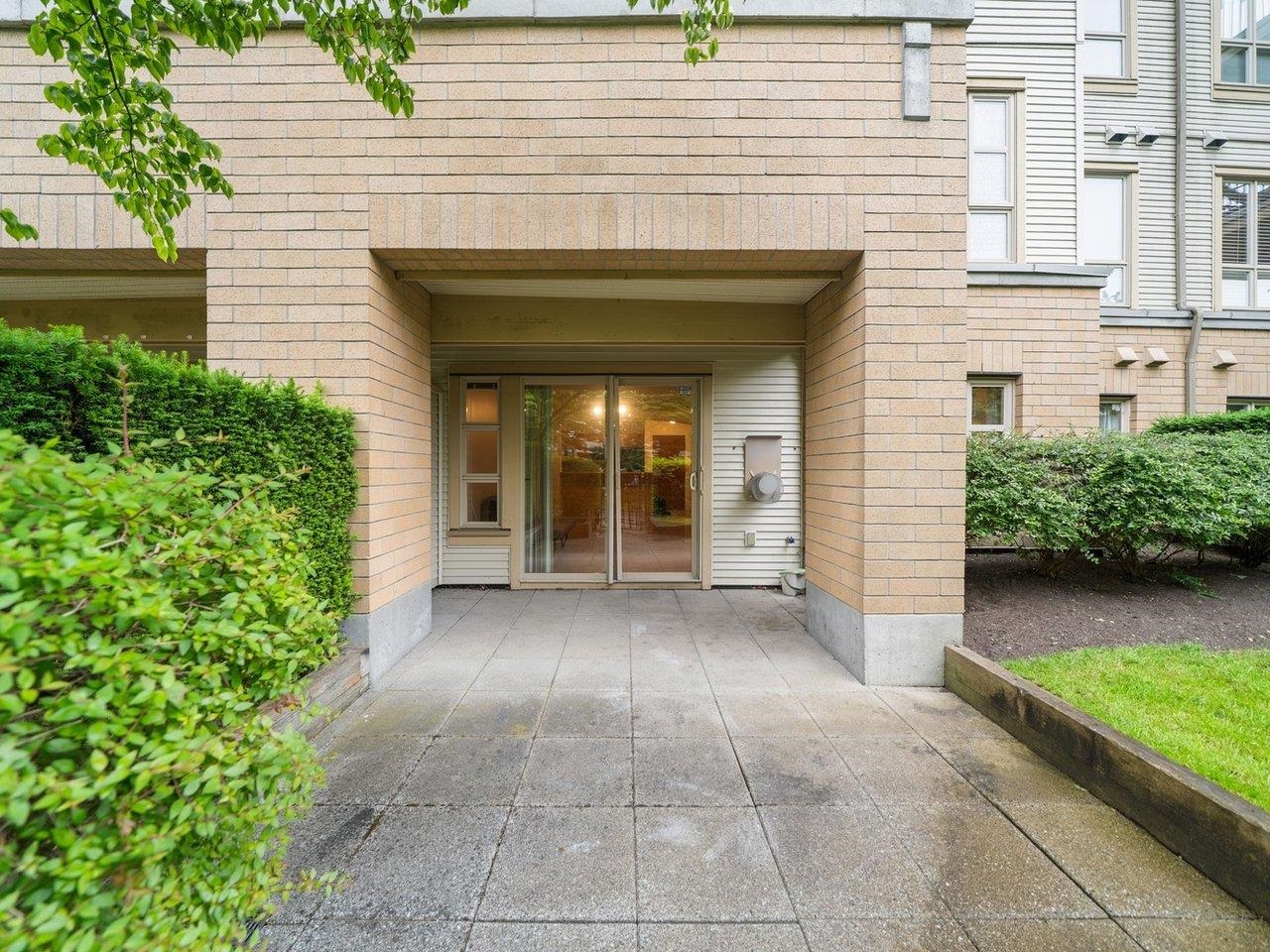 108 2338 WESTERN PARKWAY
