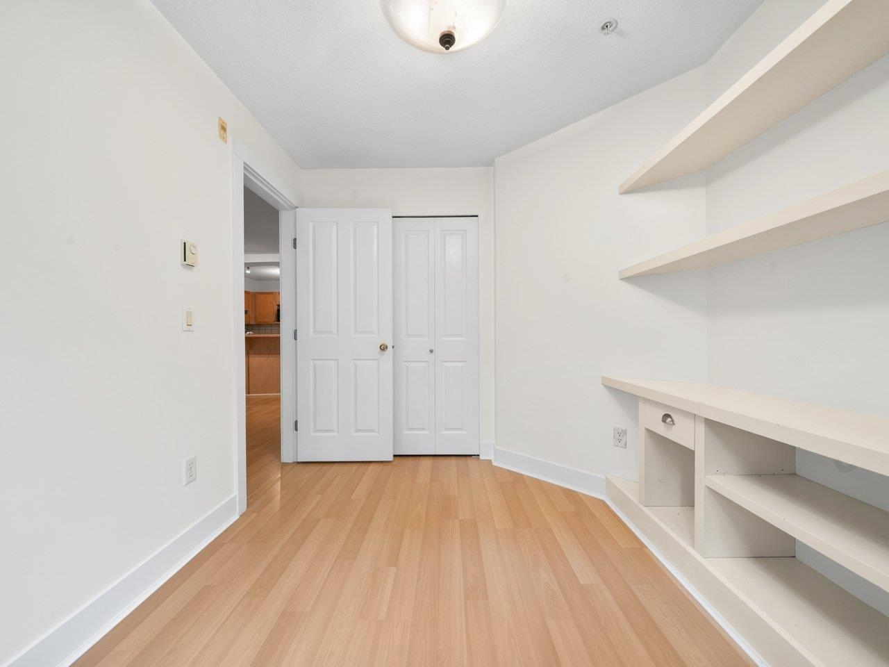 108 2338 WESTERN PARKWAY