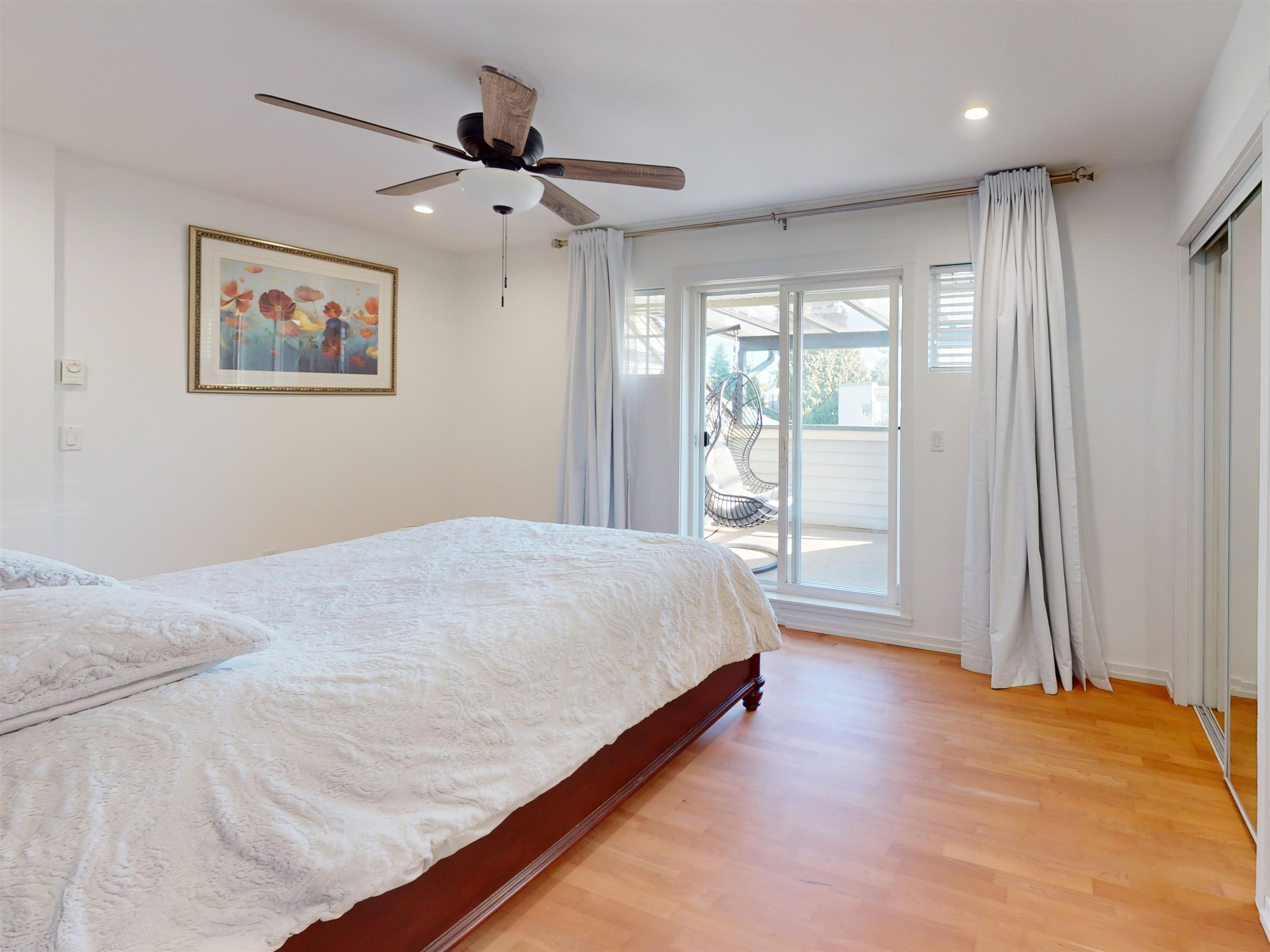 409 15621 MARINE DRIVE