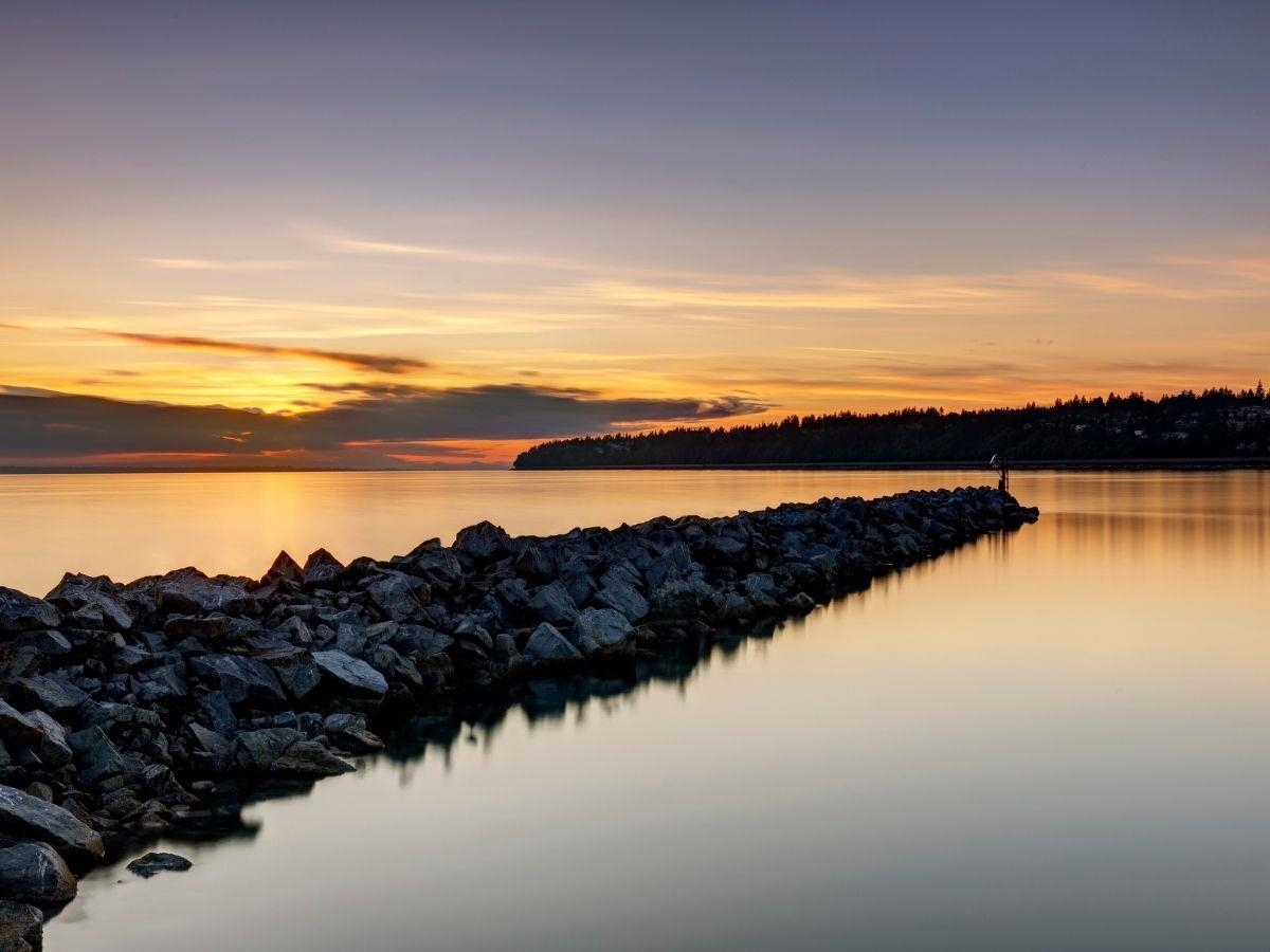 409 15621 MARINE DRIVE