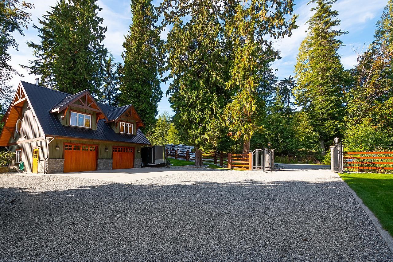 949 ARBUTUS BAY LANE