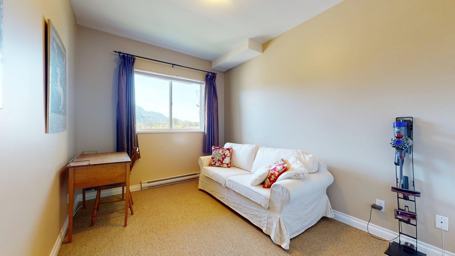 303 40437 TANTALUS ROAD