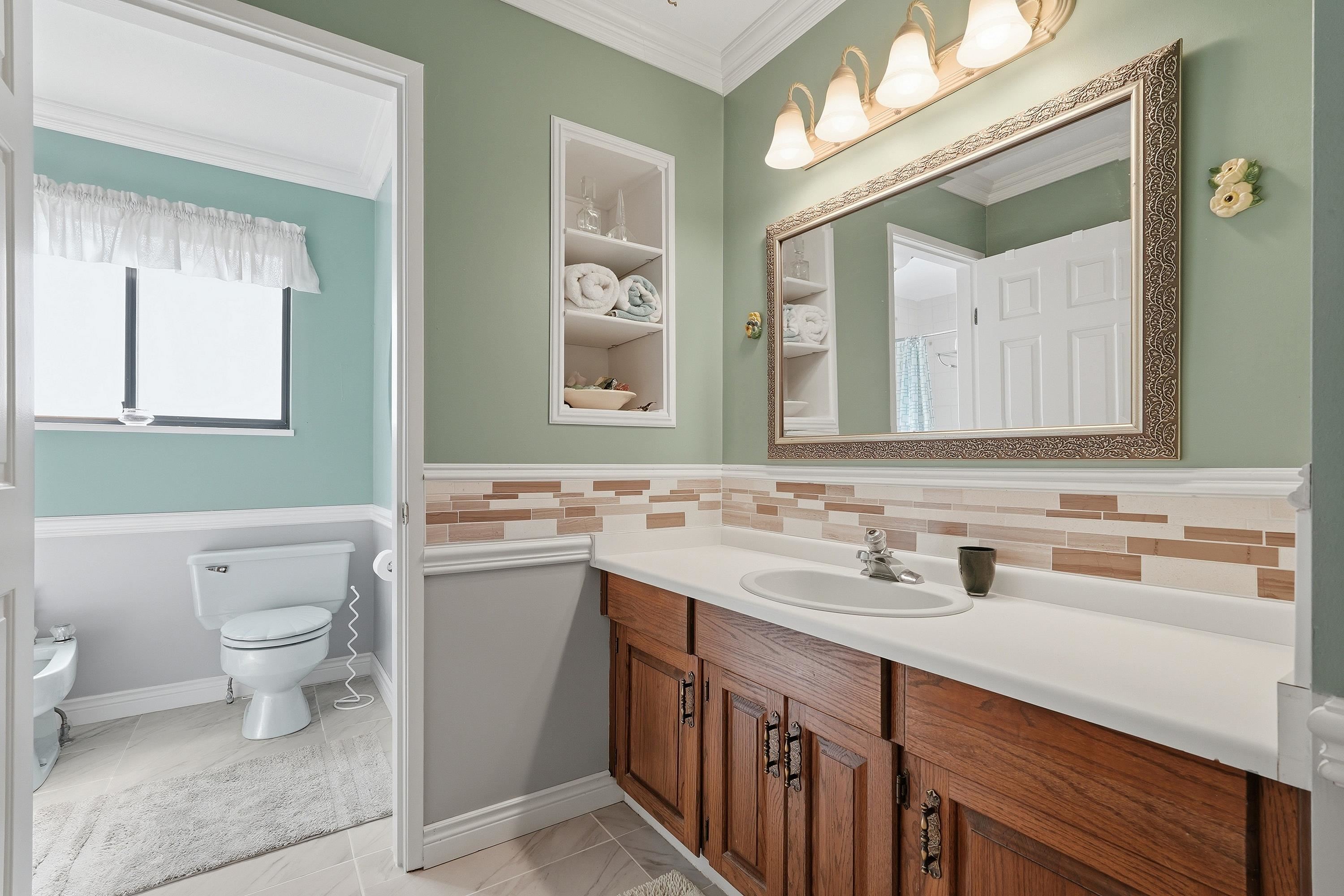 20519 TELEGRAPH TRAIL