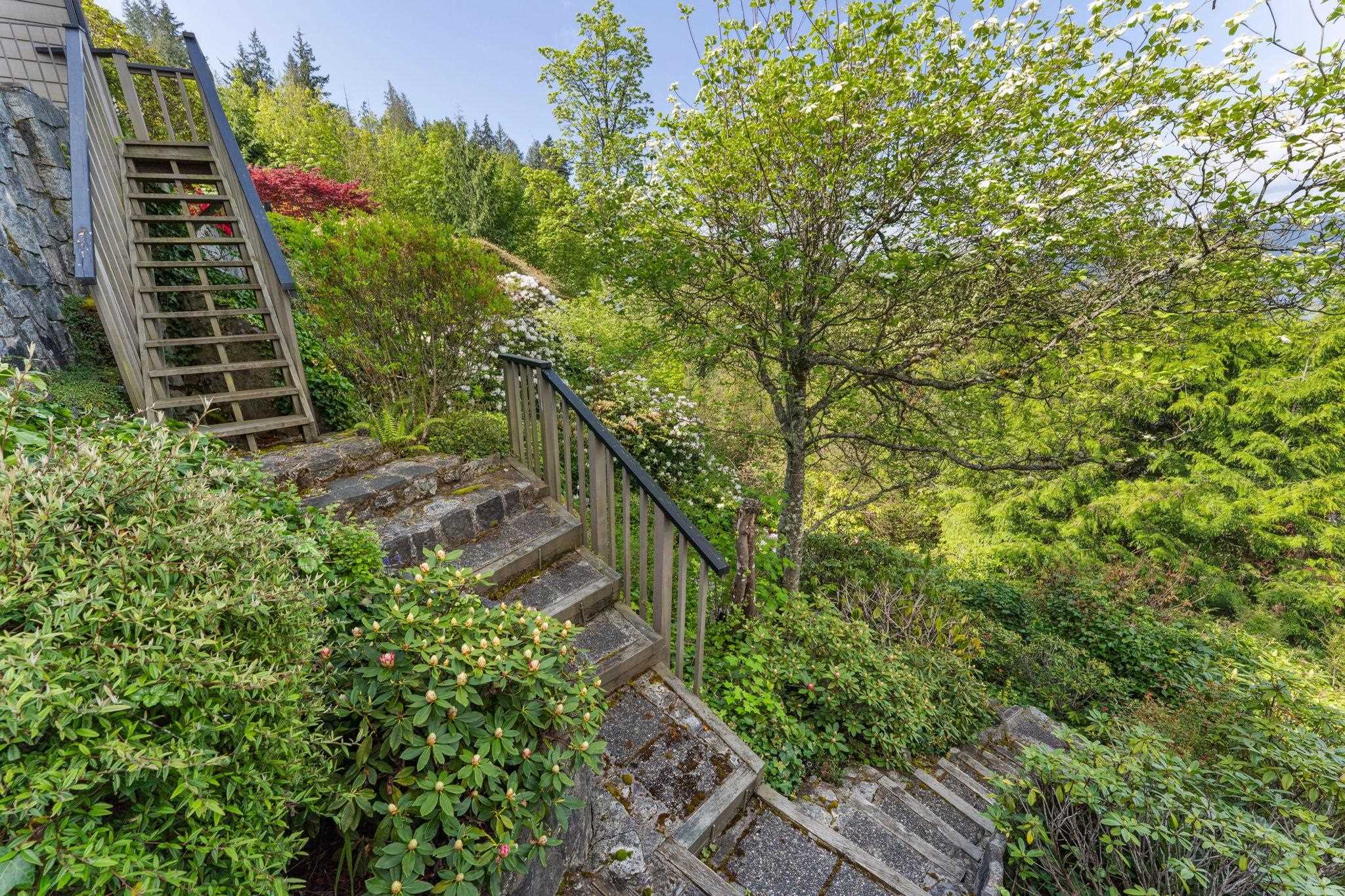5207 ASPEN DRIVE