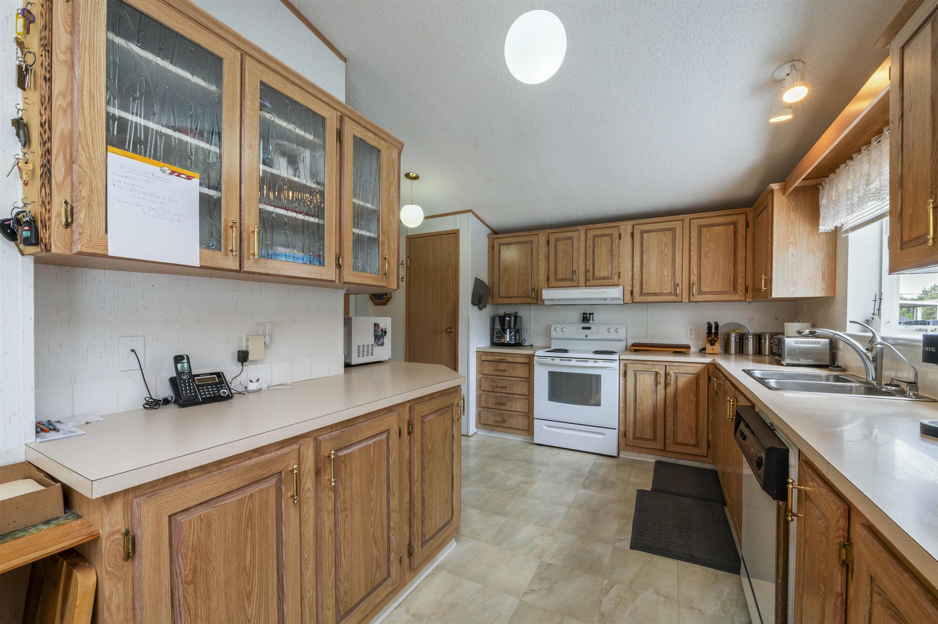 96 24330 FRASER HIGHWAY