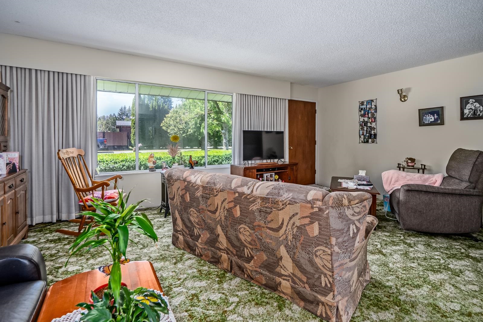 25790 DEWDNEY TRUNK ROAD
