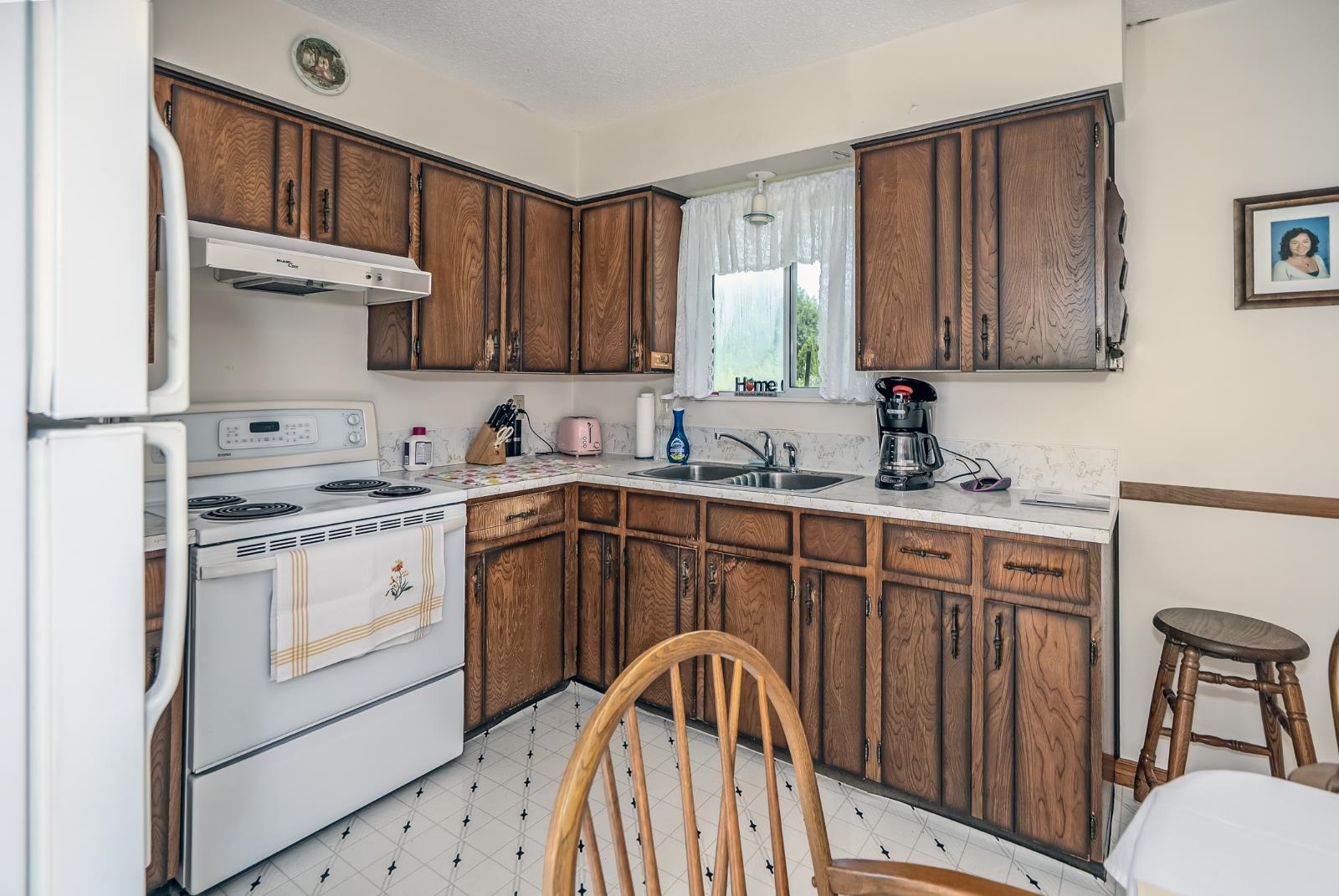 25790 DEWDNEY TRUNK ROAD