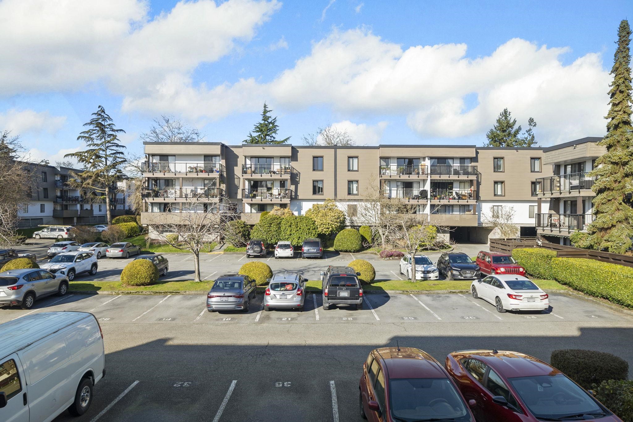 211 4111 FRANCIS ROAD