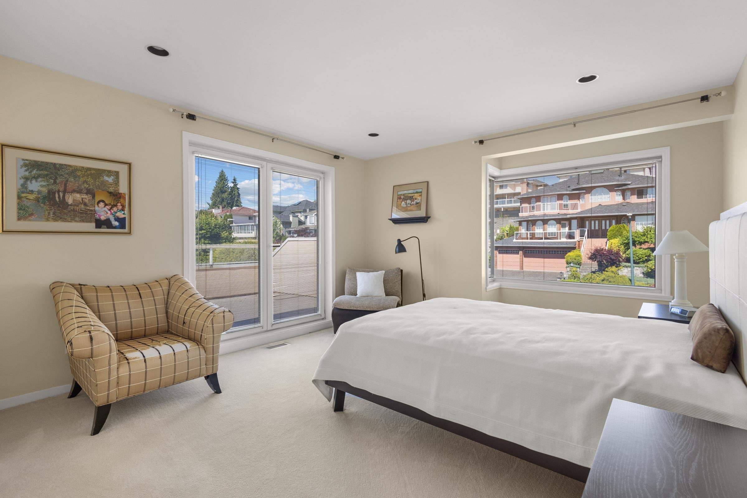 2249 SICAMOUS AVENUE