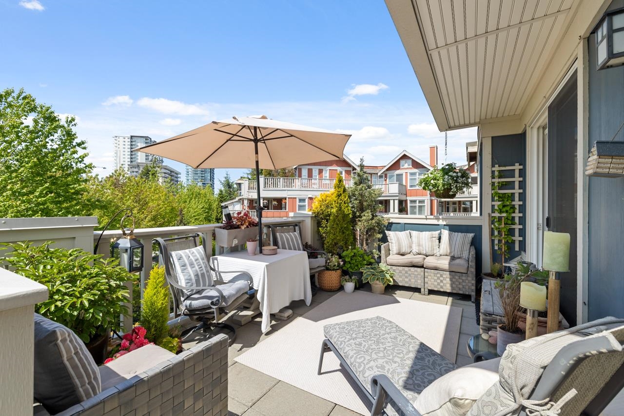 302- 15392 16A AVENUE