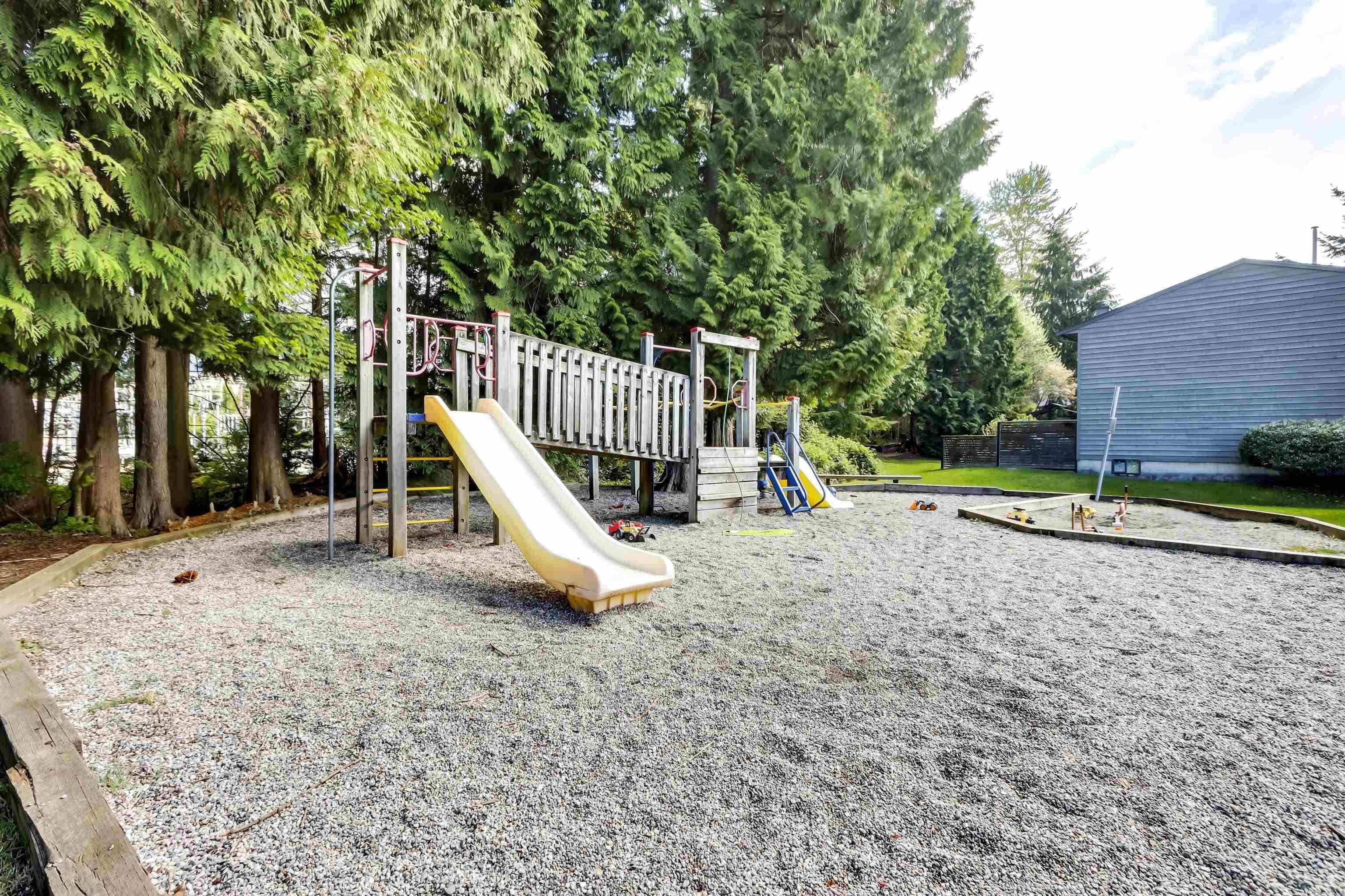 1960 RUFUS DRIVE