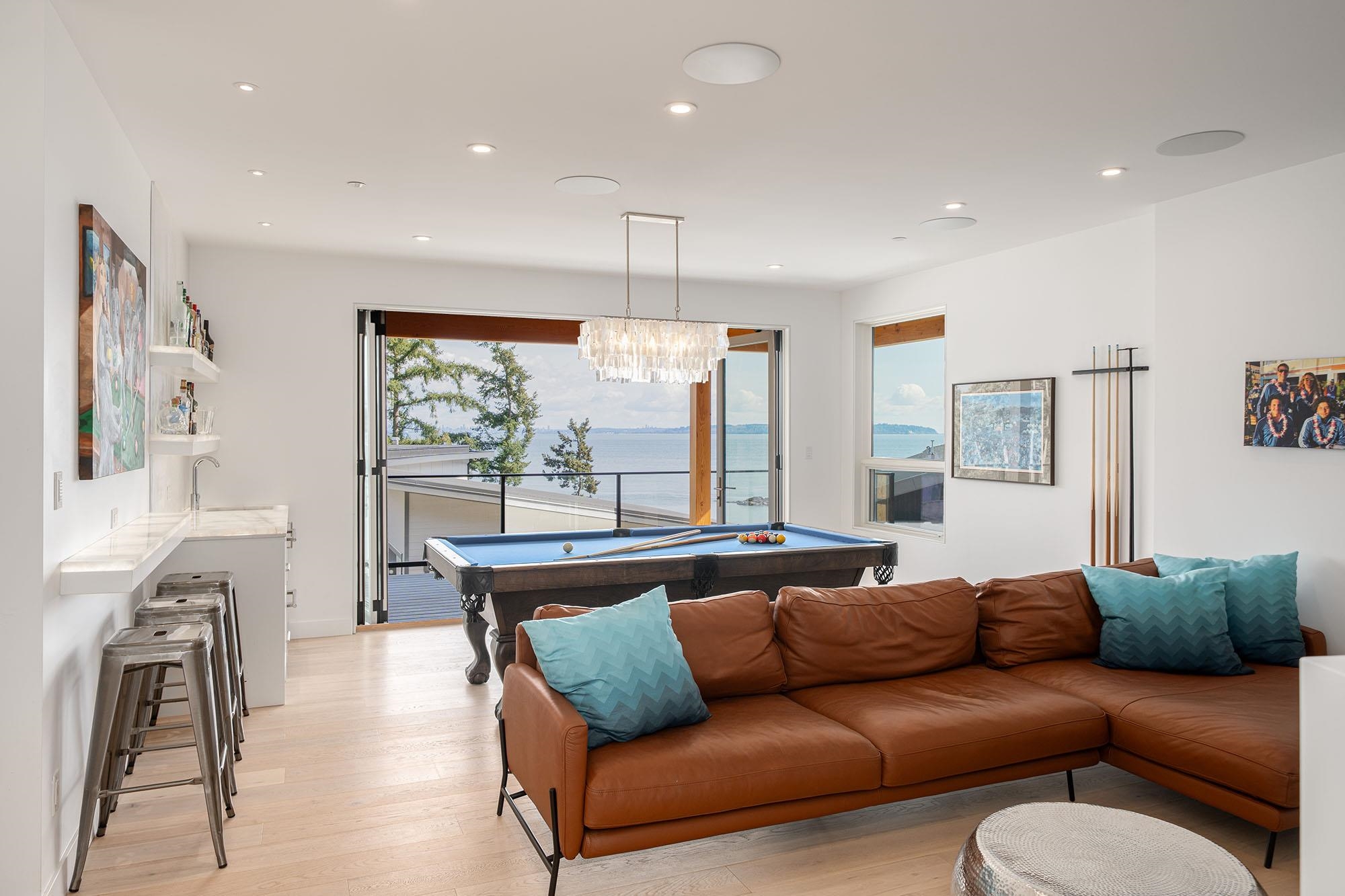 242 SHORE LANE