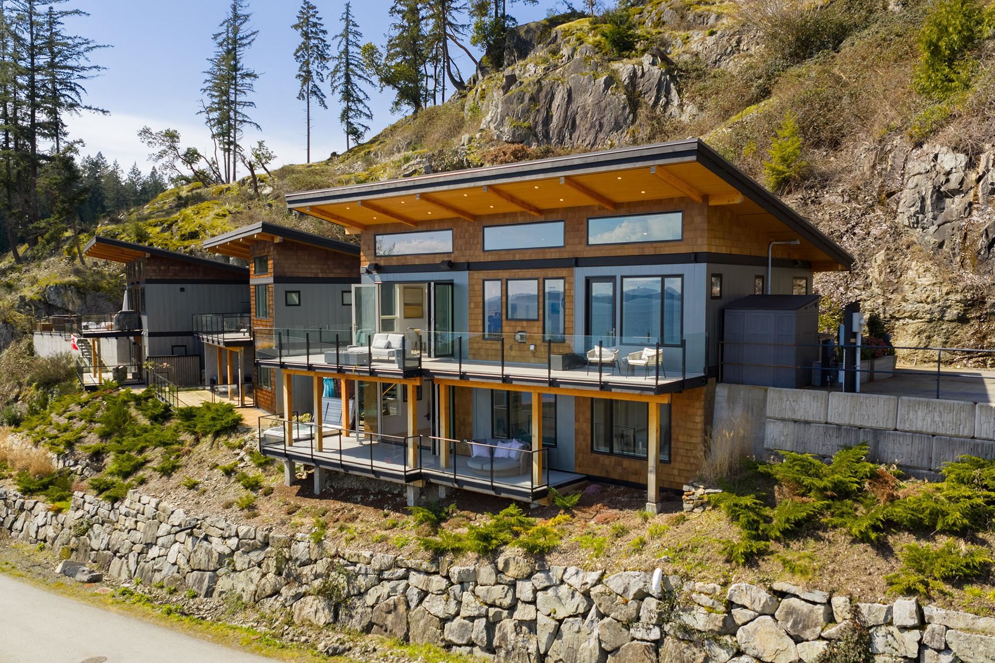 242 SHORE LANE