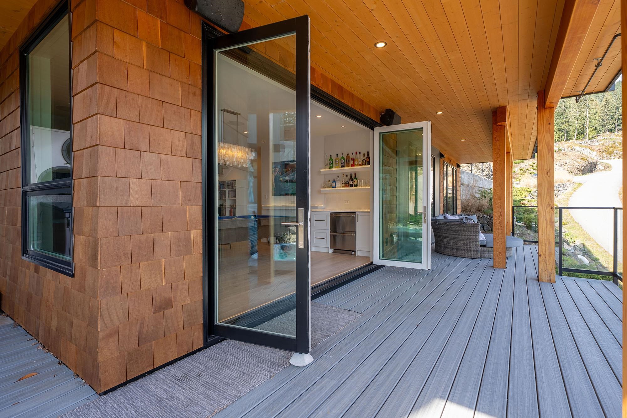 242 SHORE LANE