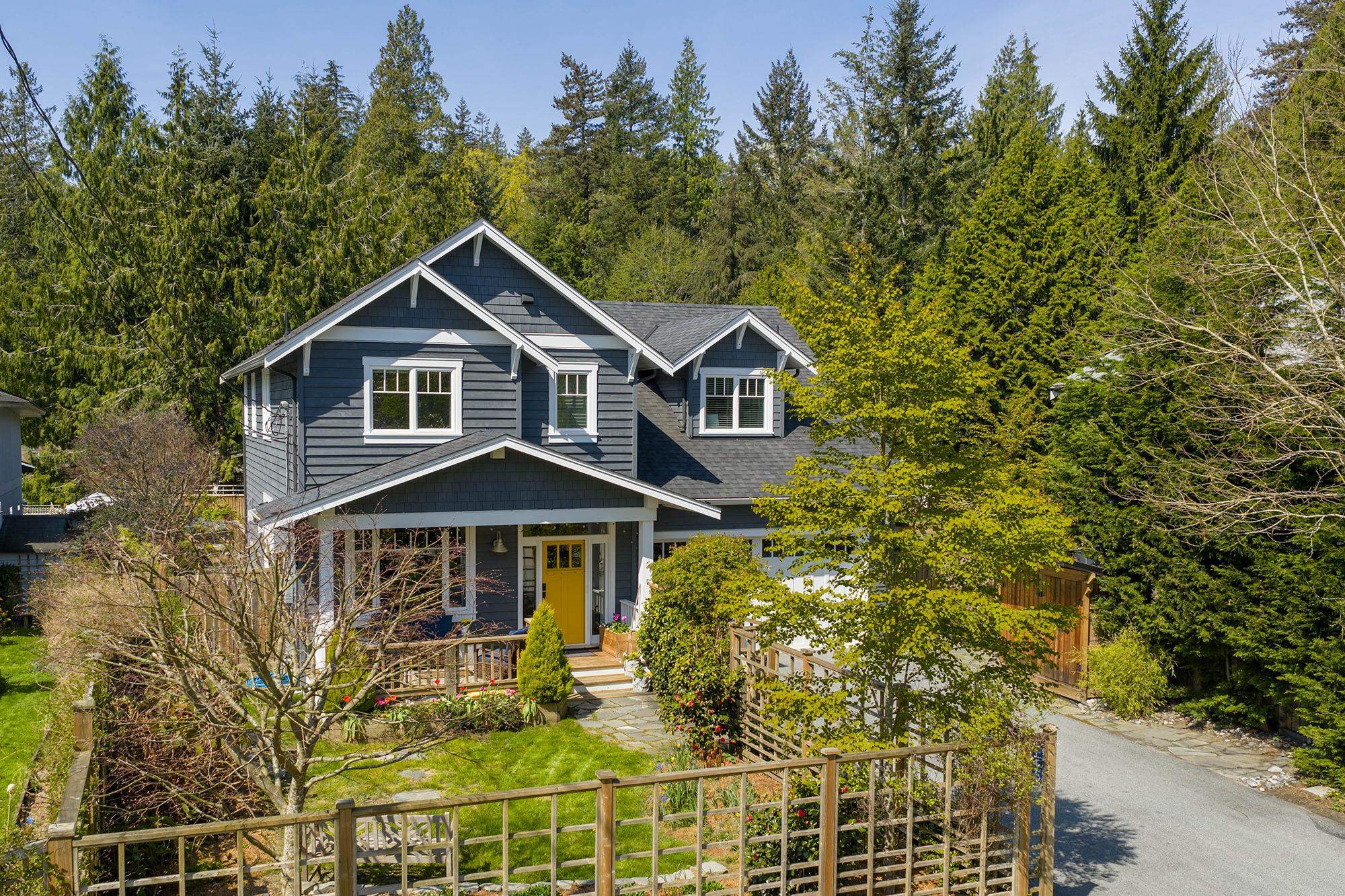 1141 LENORA ROAD