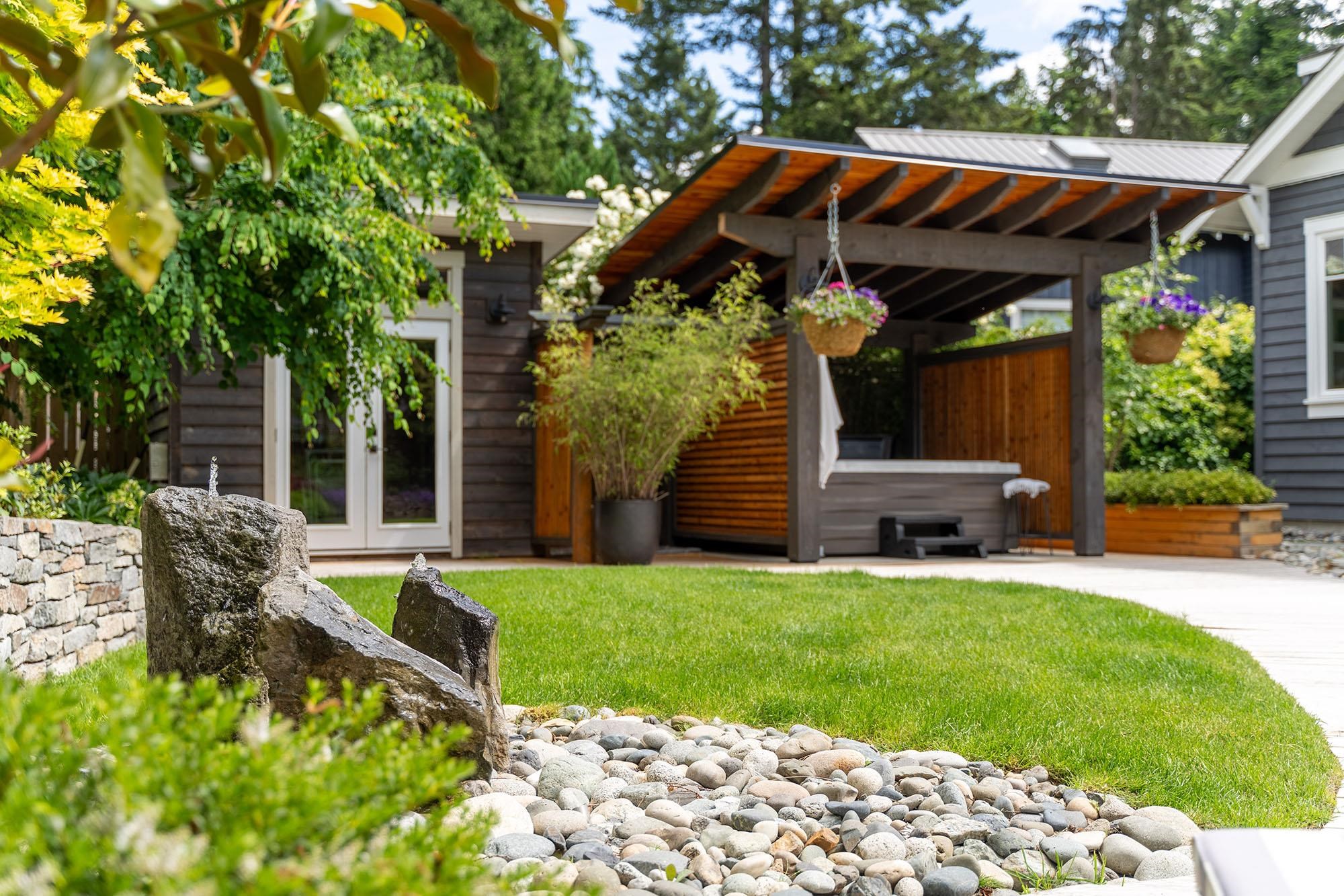 1141 LENORA ROAD