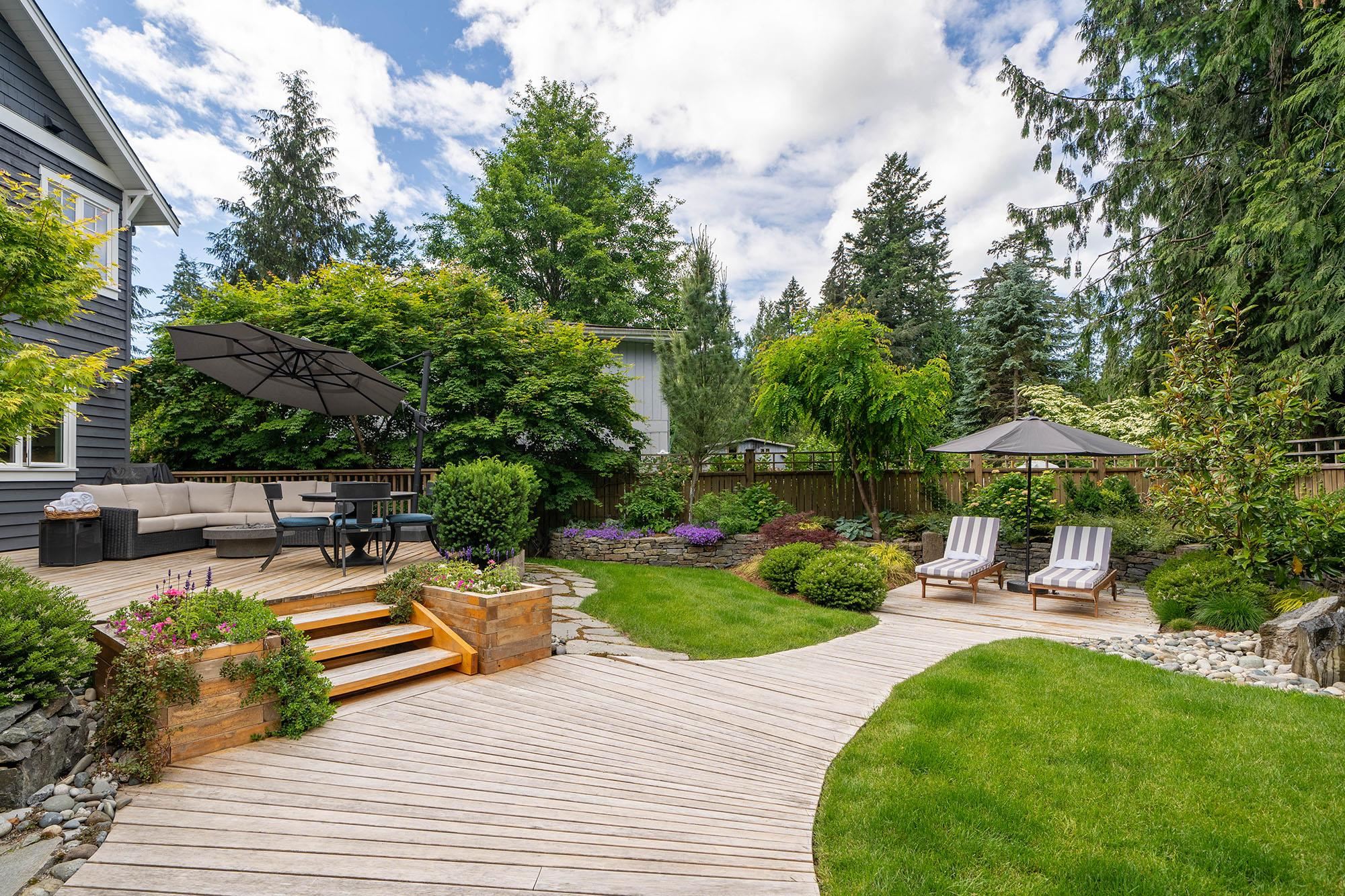 1141 LENORA ROAD