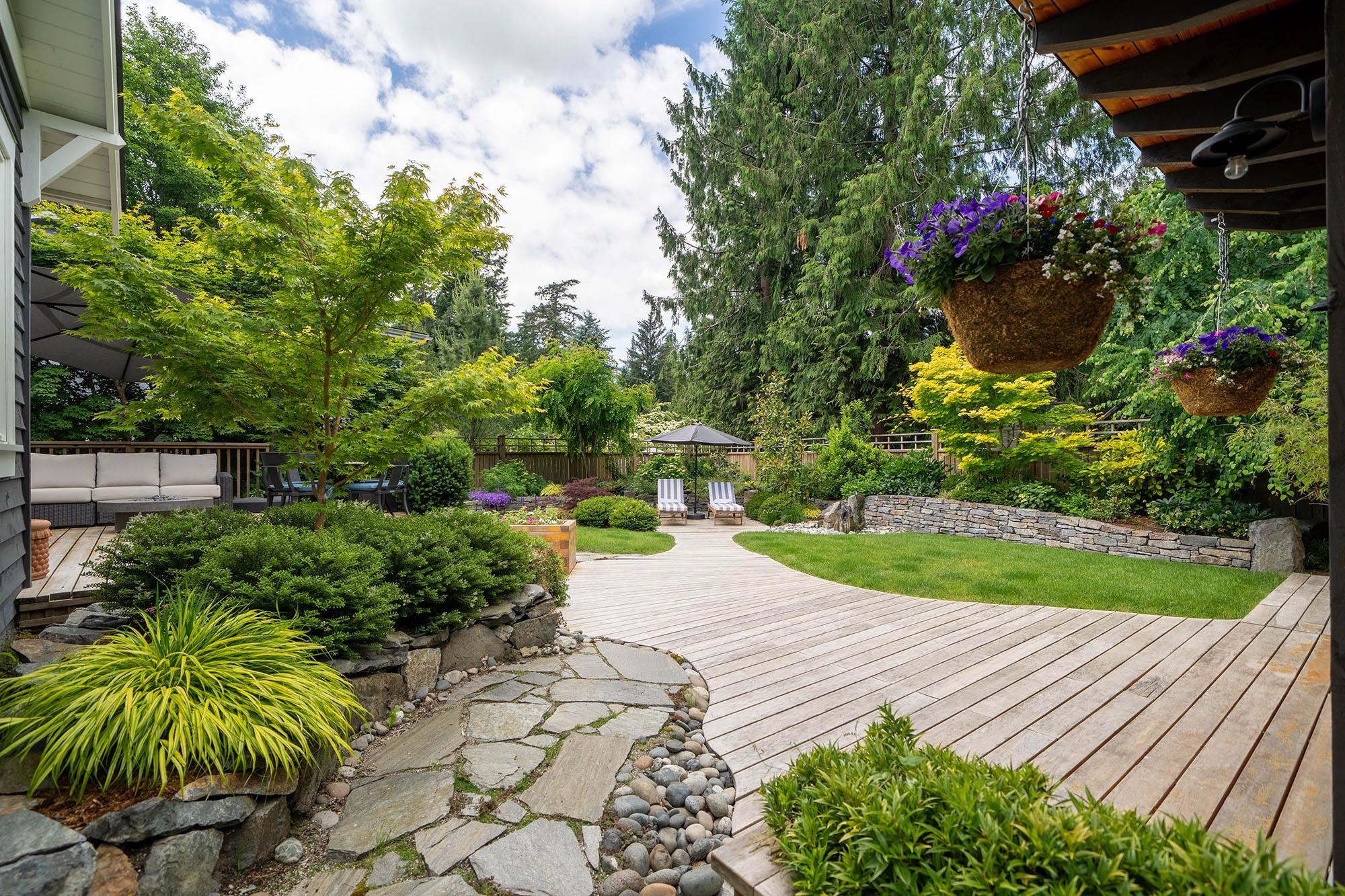 1141 LENORA ROAD