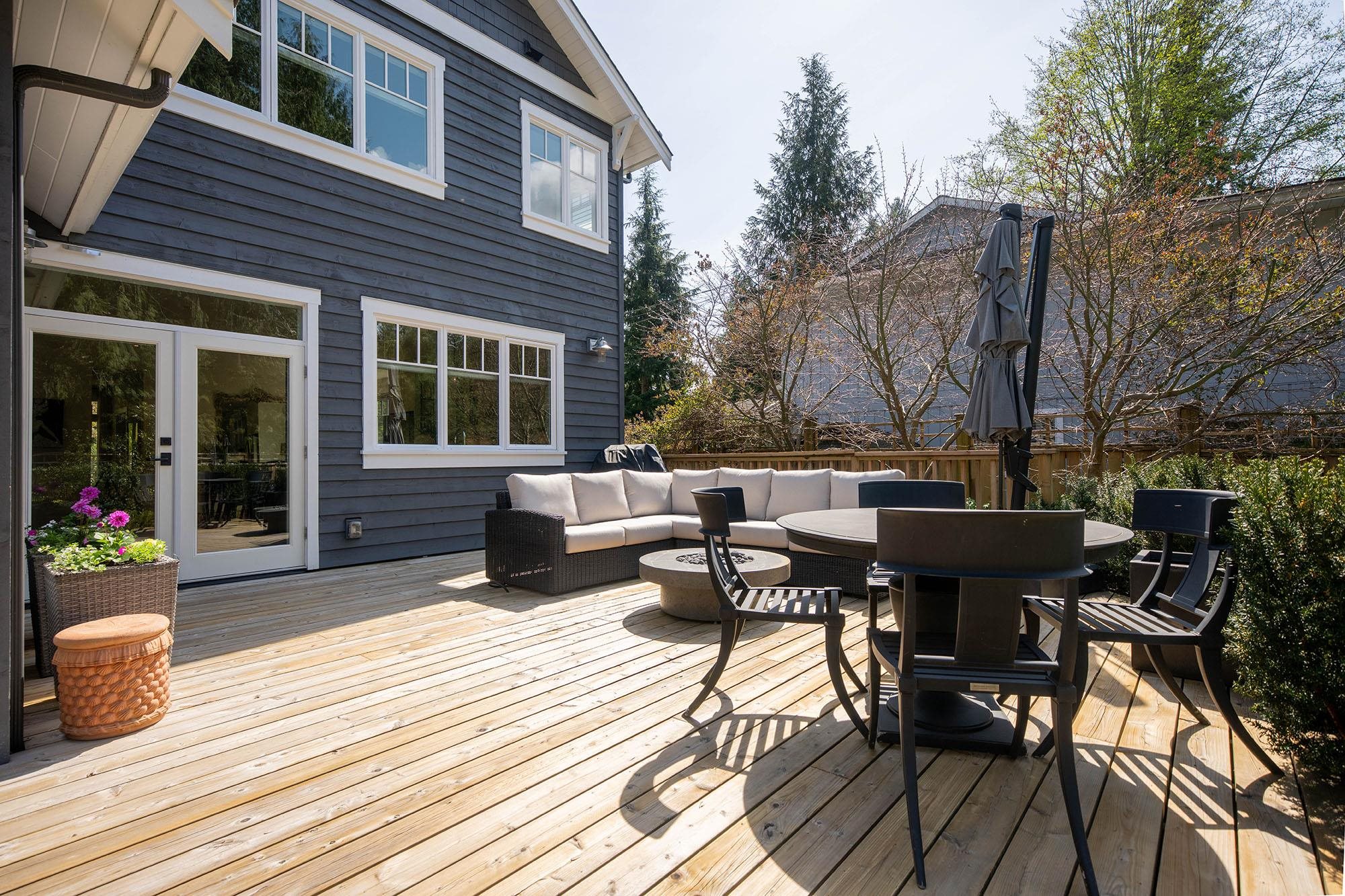 1141 LENORA ROAD