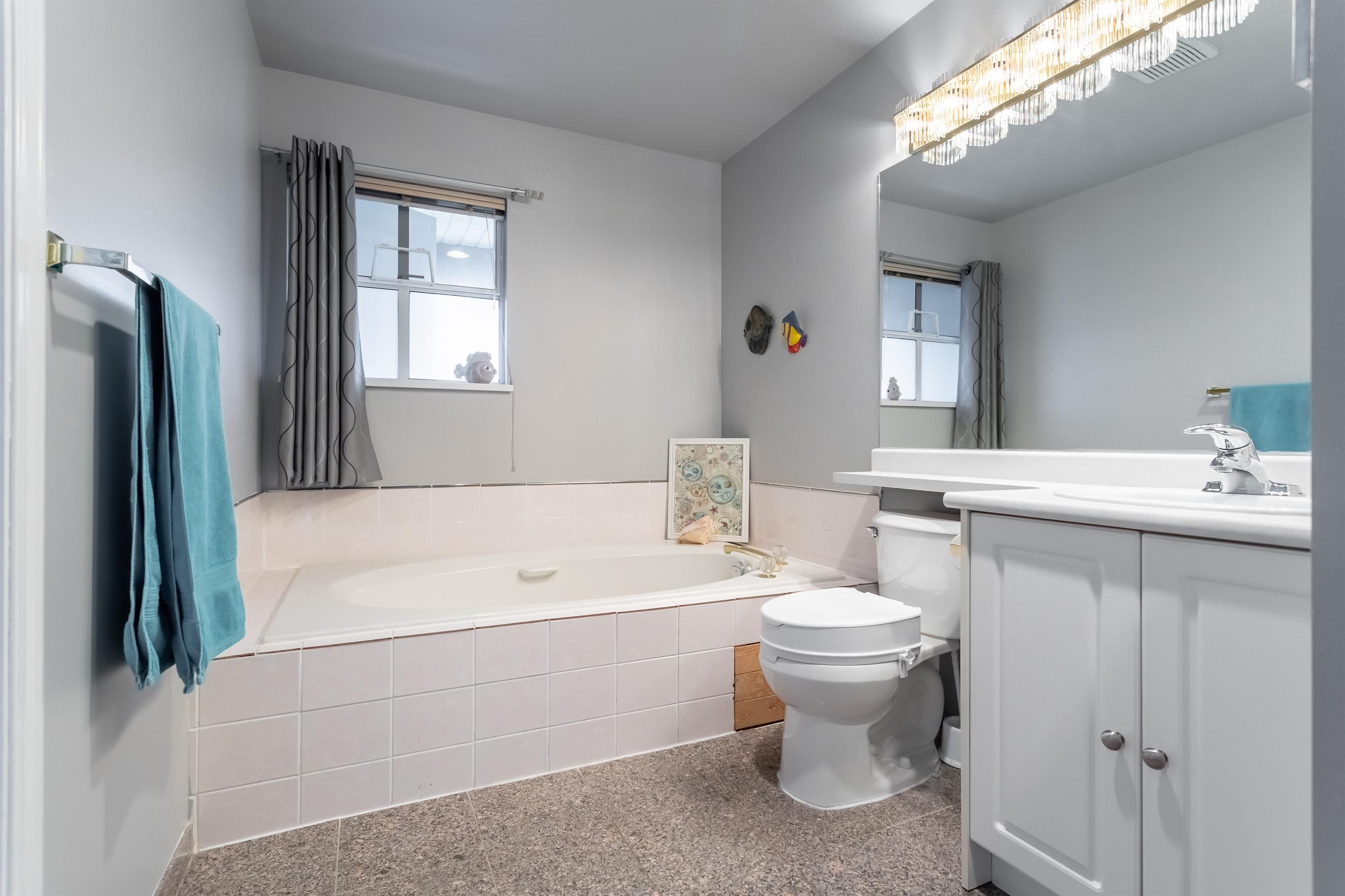 34 7695 ST. ALBANS ROAD