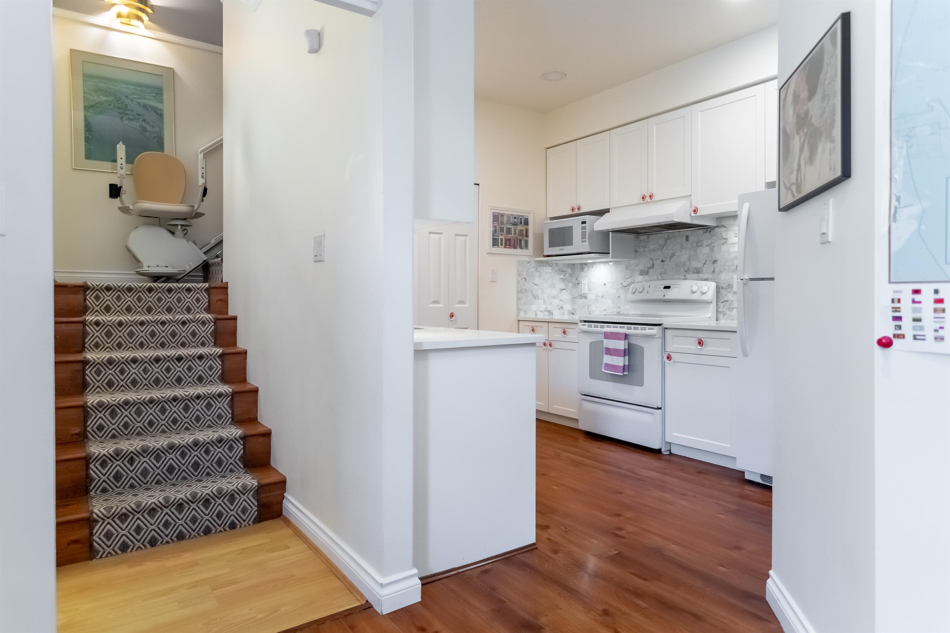 34 7695 ST. ALBANS ROAD
