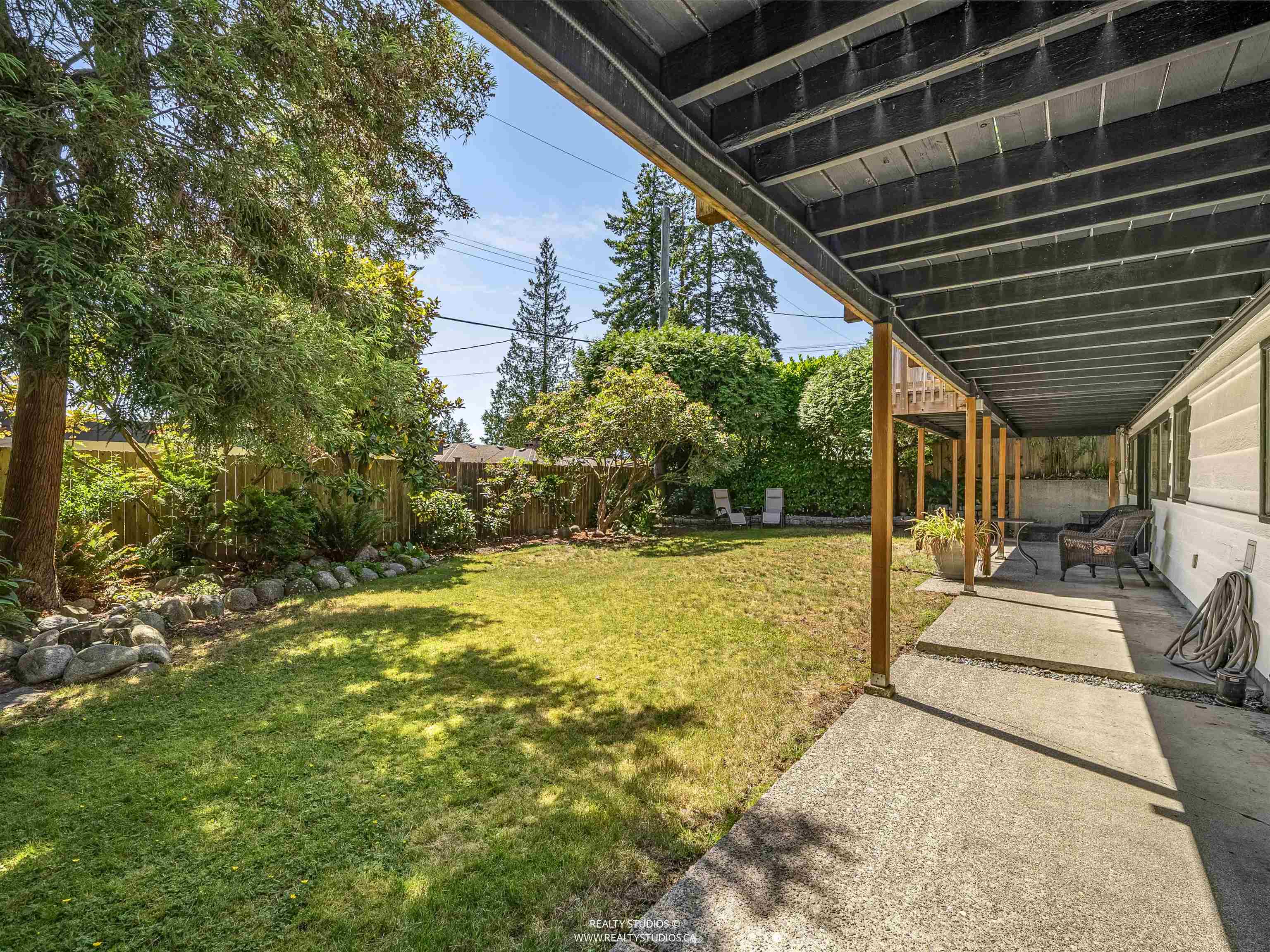 947 EVERGREEN PLACE
