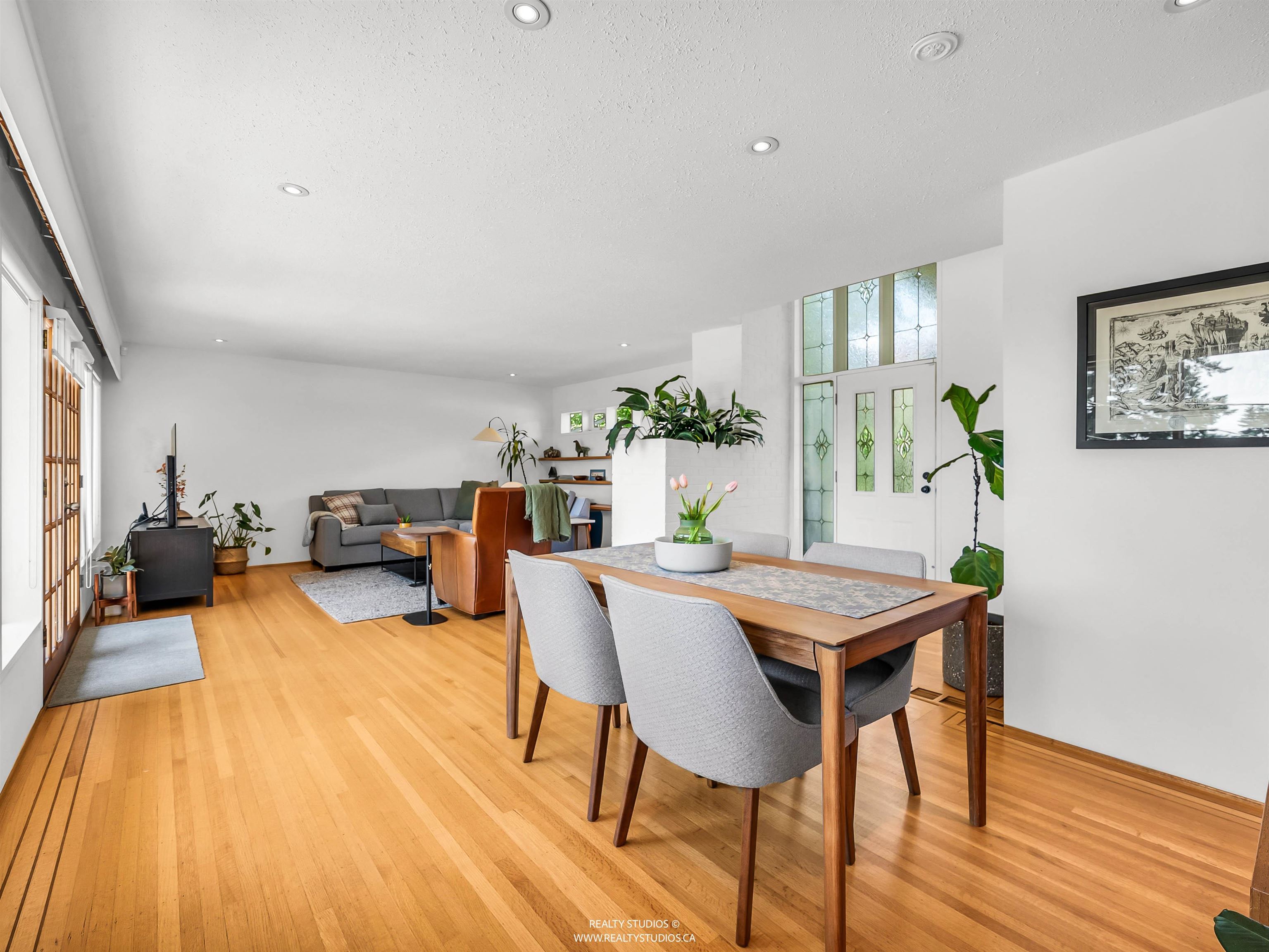947 EVERGREEN PLACE